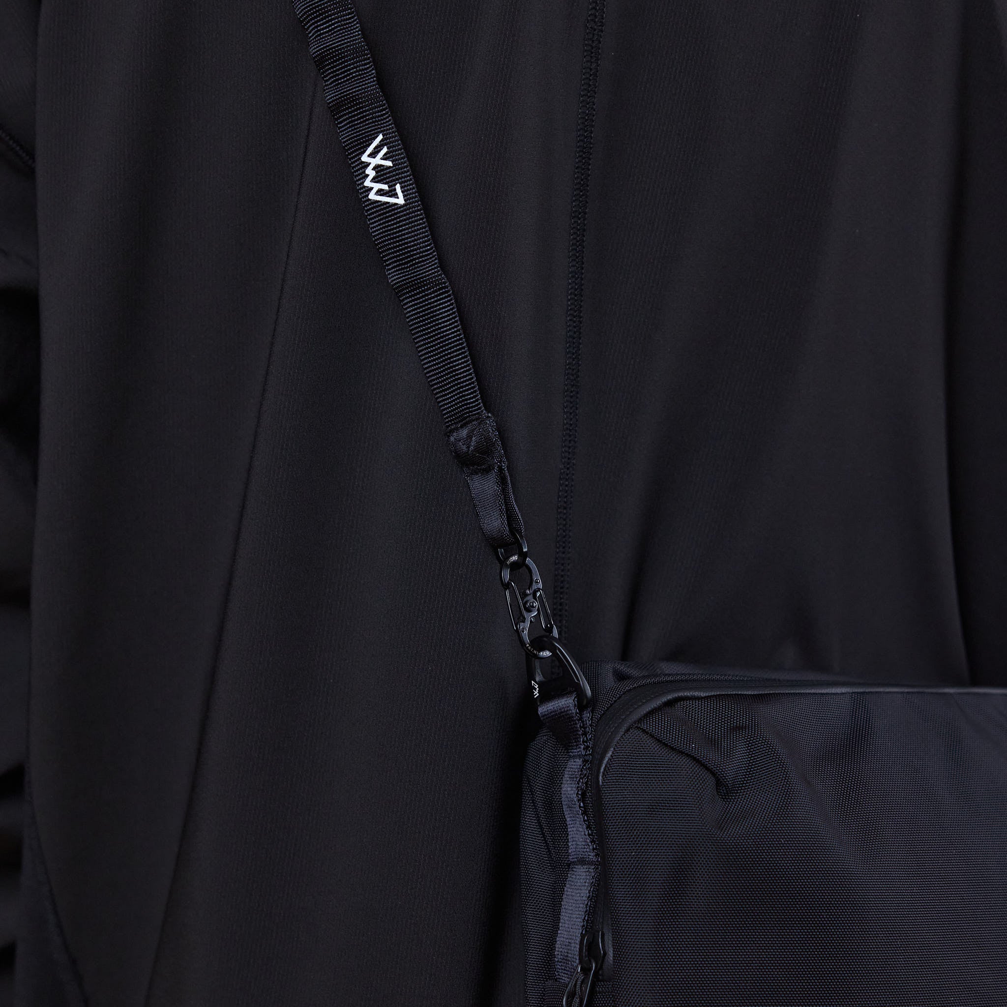 CMF Comfy Outdoor Garment - Sachosh Combo Smooth Nylon - Black