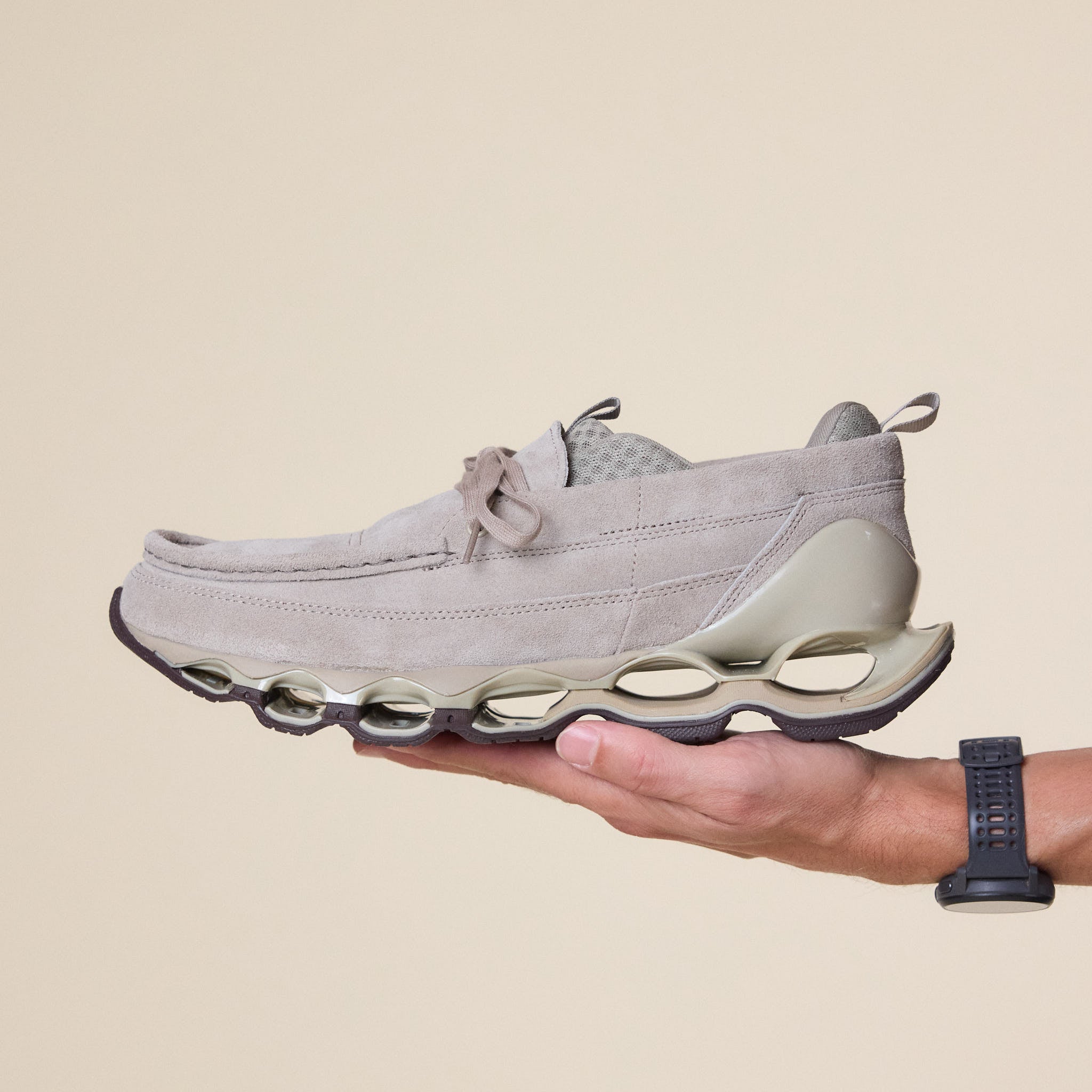 Mizuno - Wave Prophecy Moc Gore-Tex - Vintage Khaki / Mole