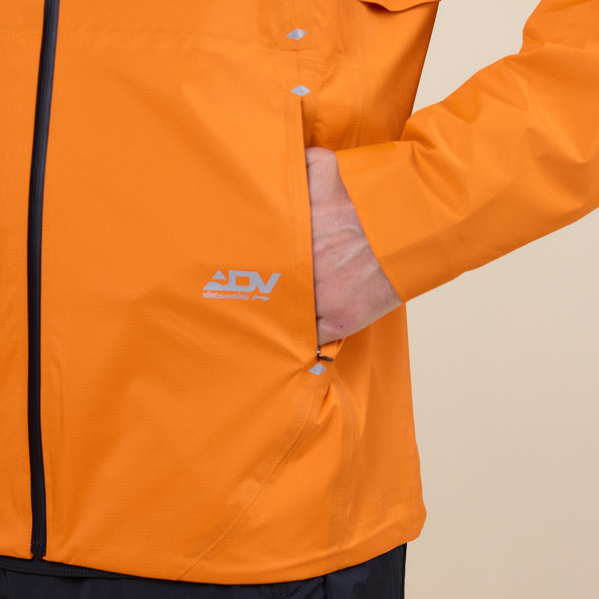 NINEpointNINE x LI-NING - Light Tracker 3L Shell Jacket - Orange