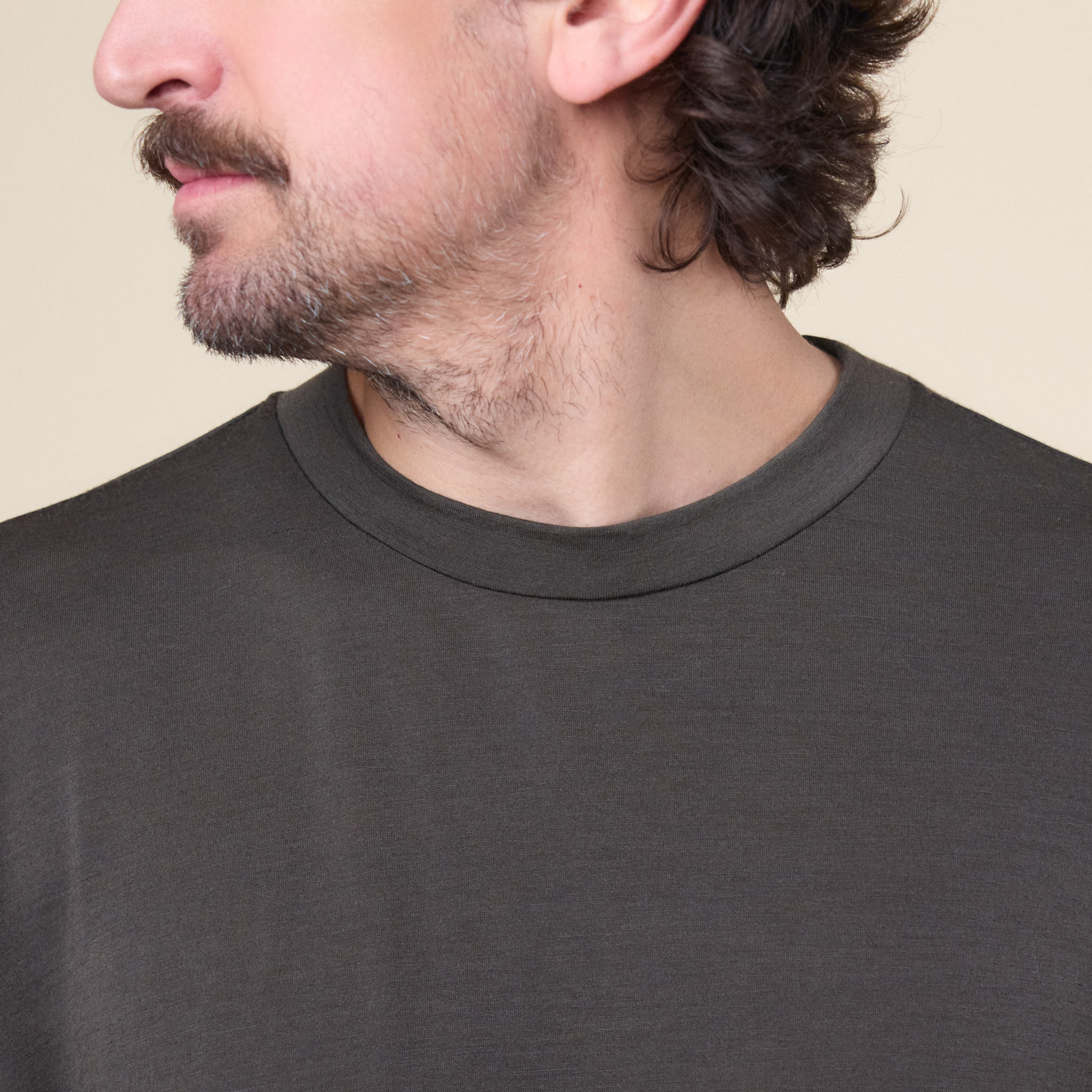 Gnuhr - Creeper Crew Merino Sweater - Black Olive