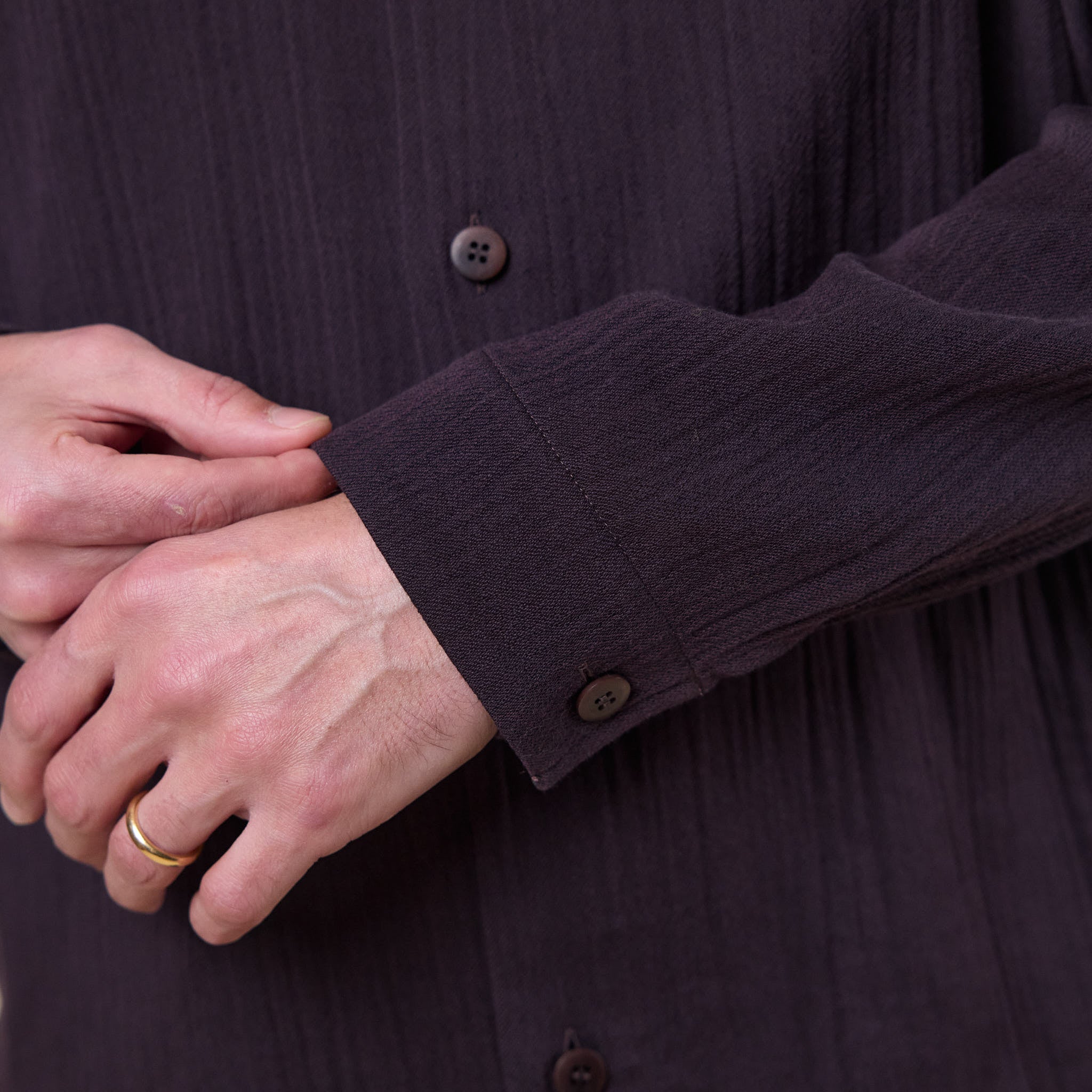 IM MEN - Double Weave Crepe Shirt - Burgundy