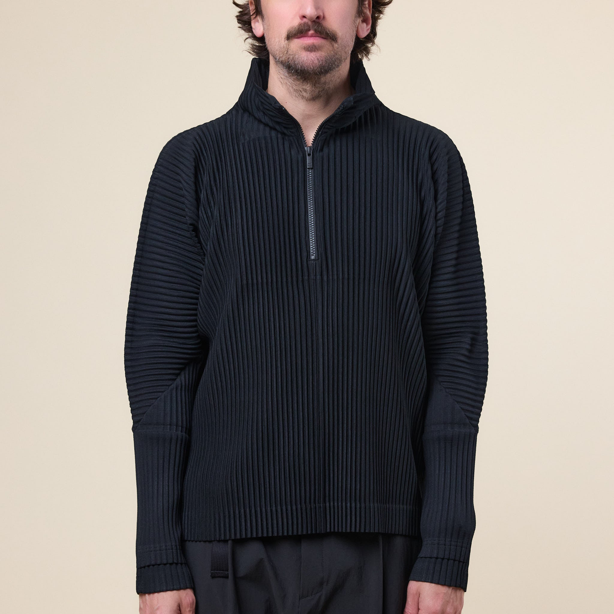 Homme Plissé Issey Miyake - Pleated Half Zip Top - Black