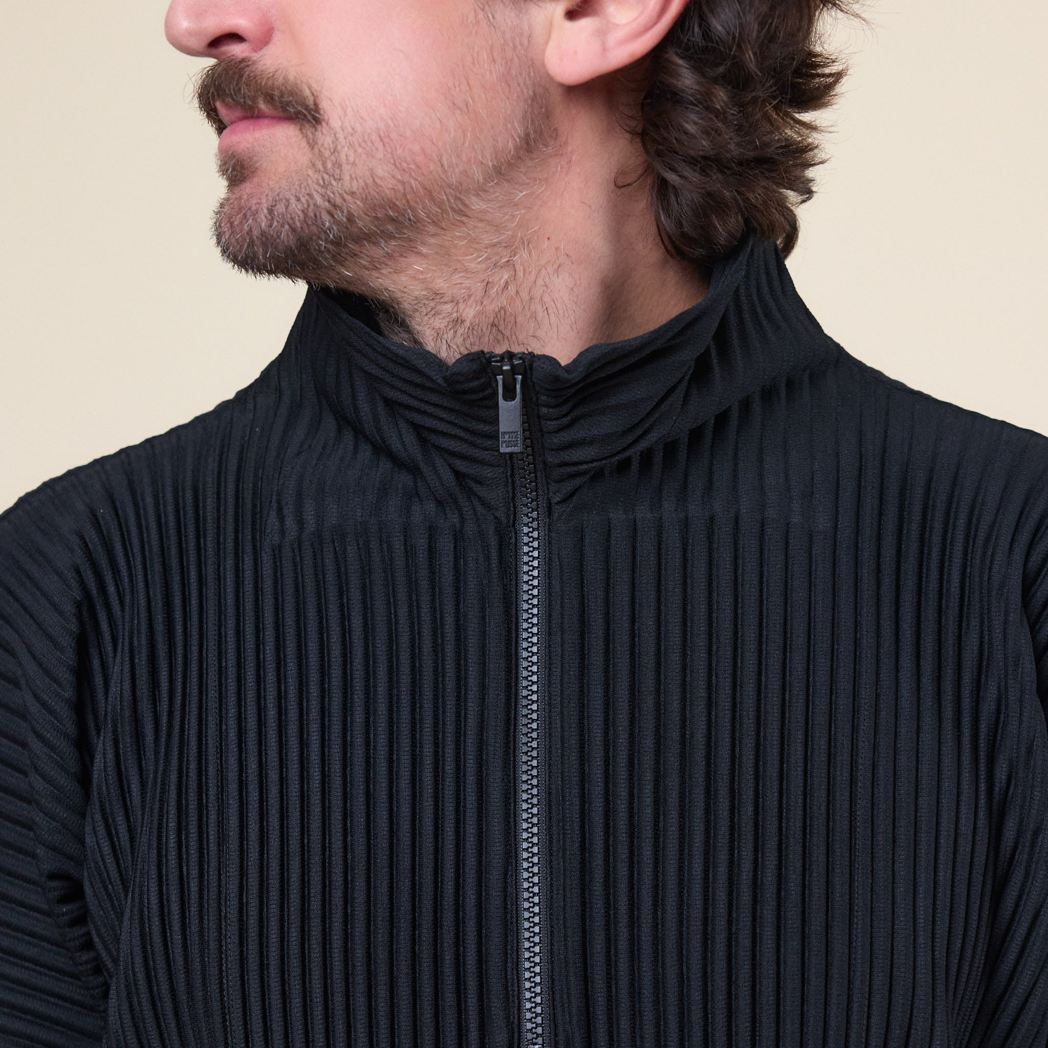 Homme Plissé Issey Miyake - Pleated Half Zip Top - Black