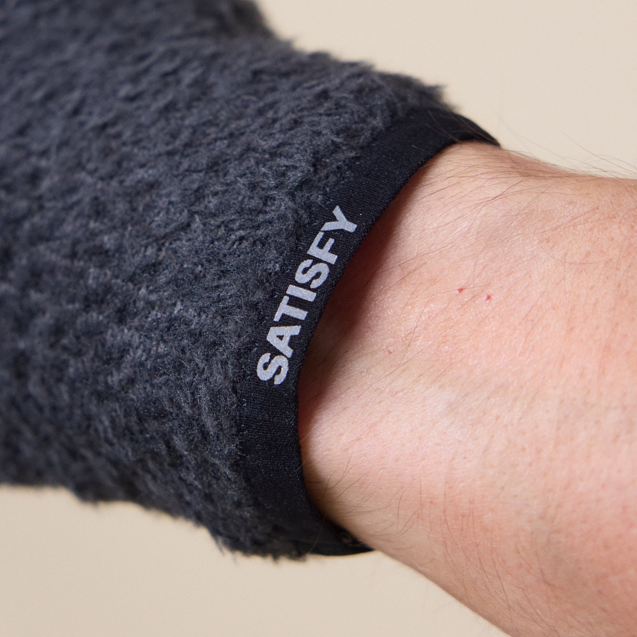 Satisfy Running - Fuzzfleece™ AD Gloves - Phantom