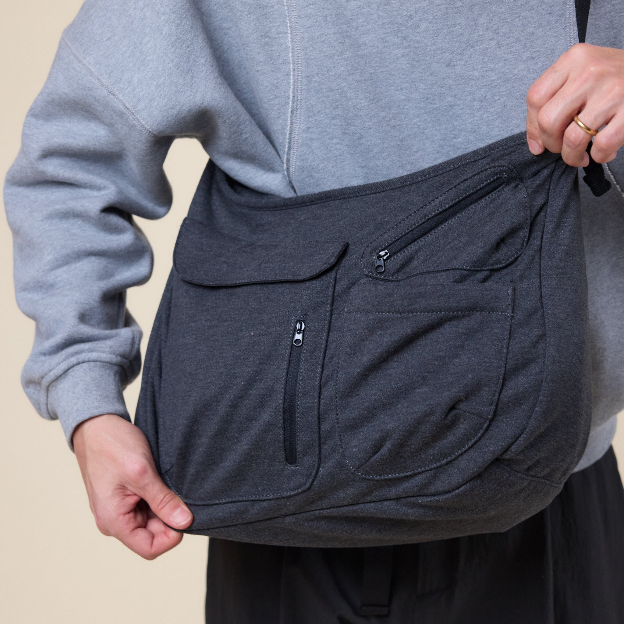 San San Gear - Wool Body Bag - Charcoal