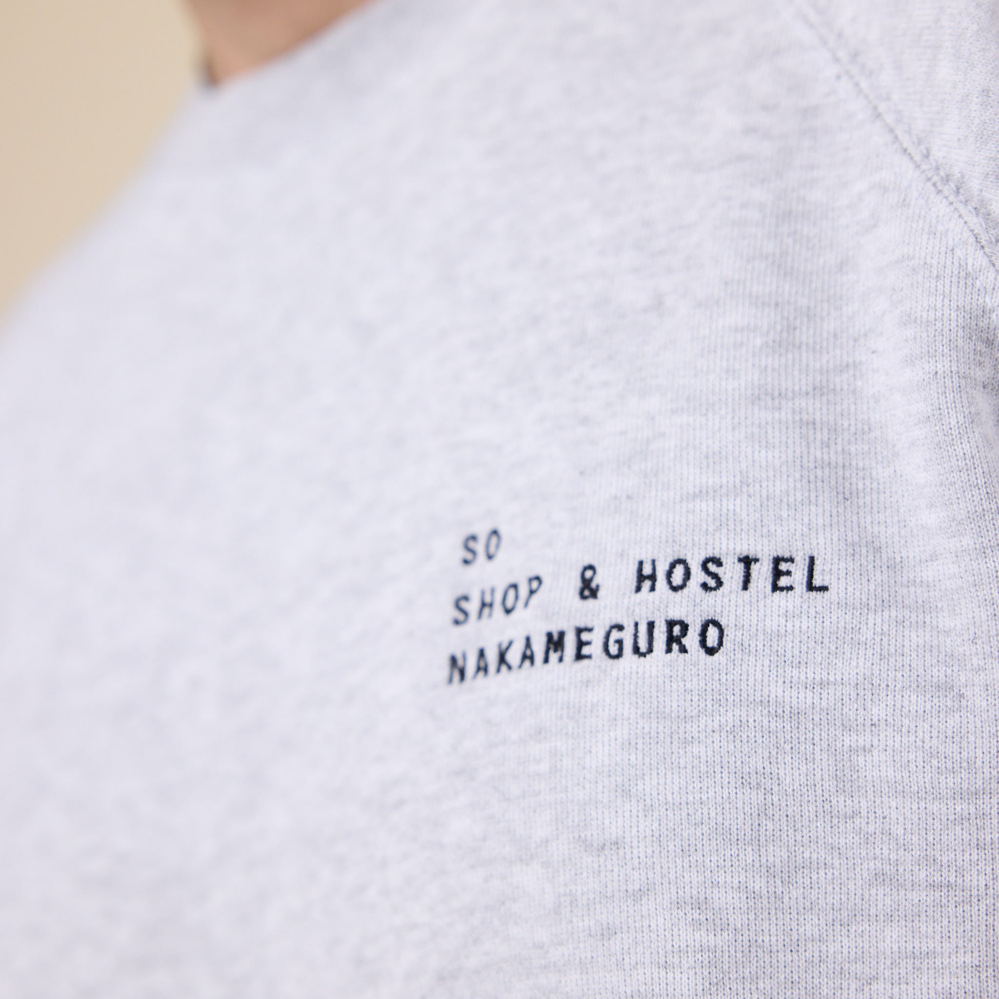 SO SHOP & HOSTEL NAKAMEGURO - Embroidered Sweatshirt - Grey