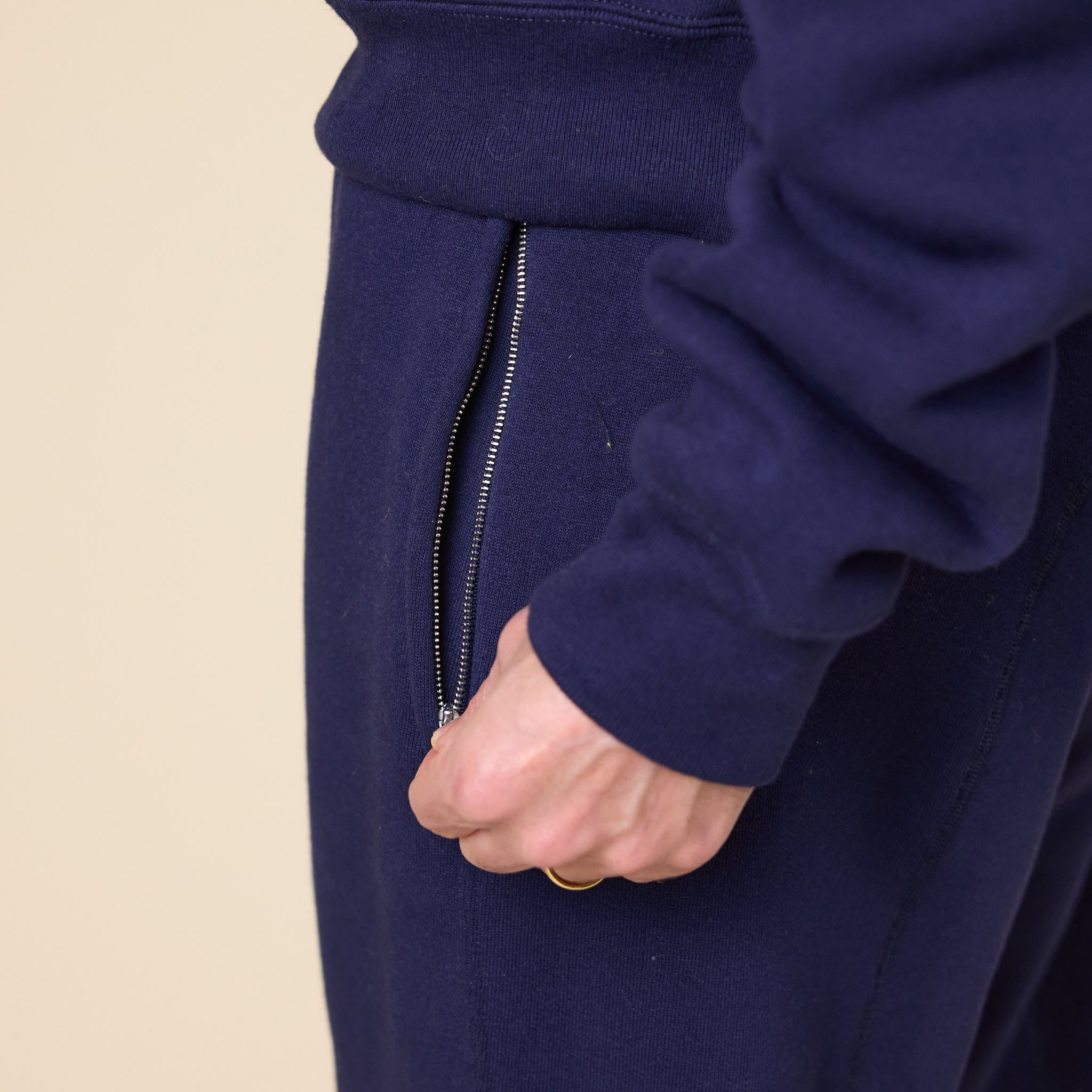 Cease - Open Hem Sweatpants - Navy Blue
