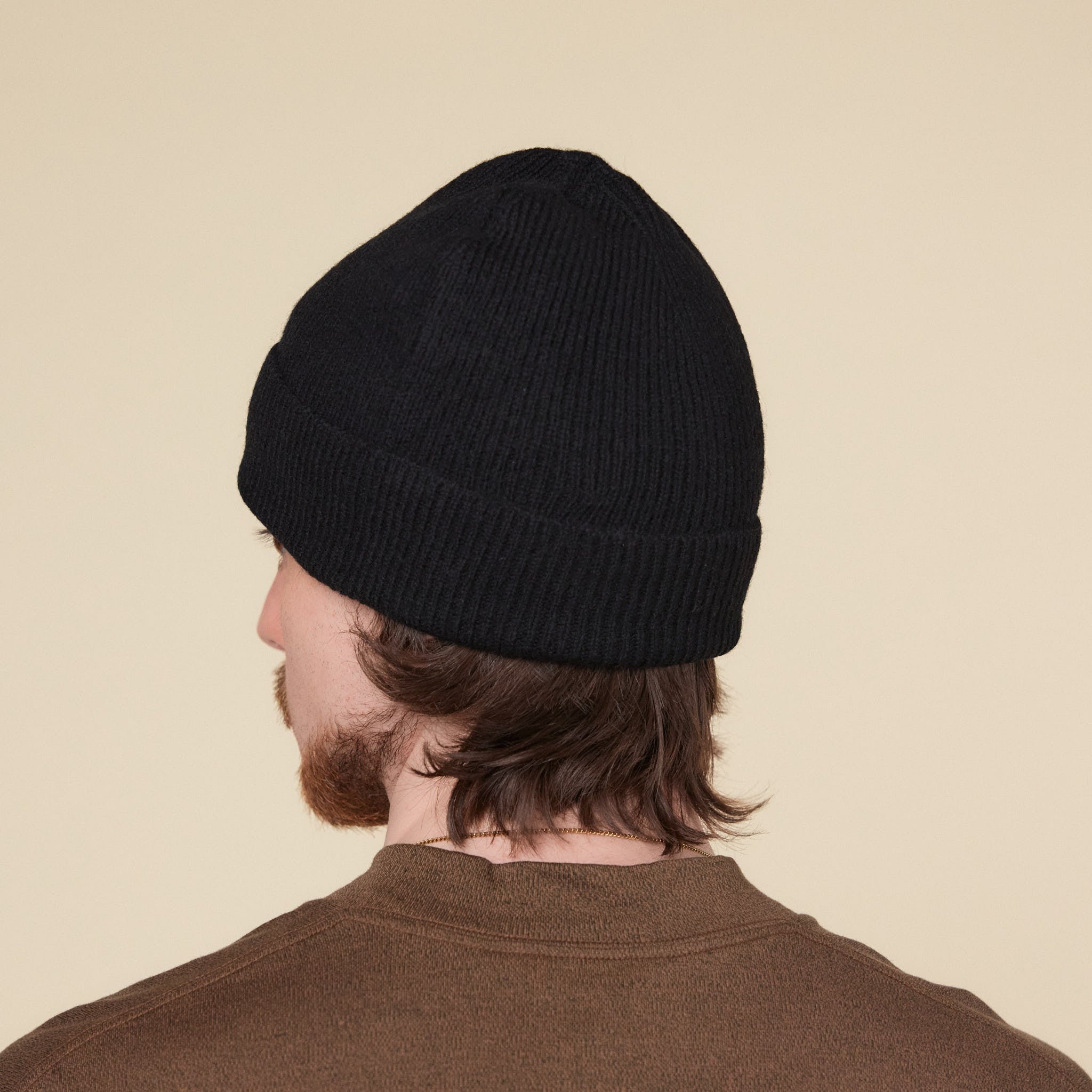 Still by Hand - Knitted Wool Cap - Black