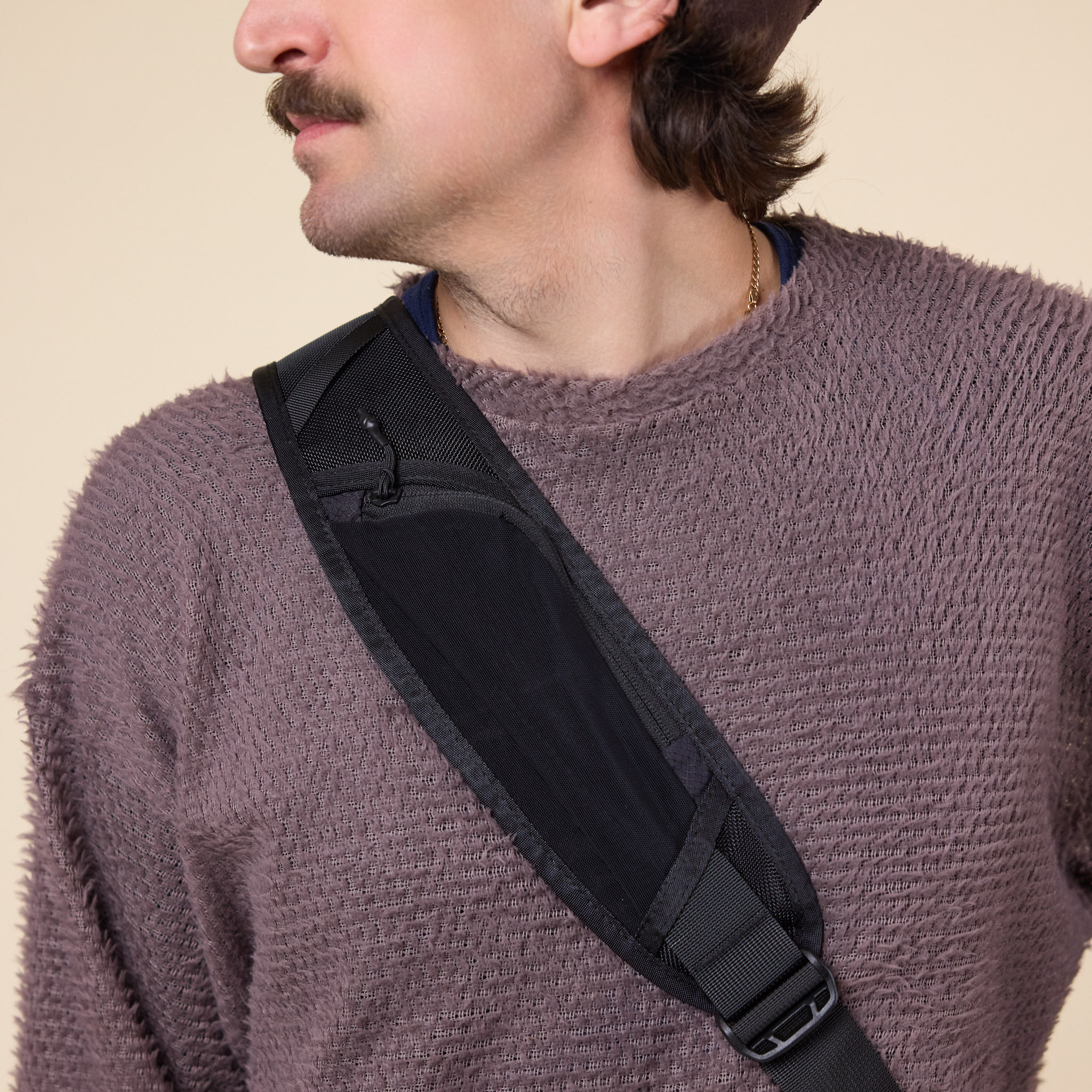 SEALSON - SR4 Crossbody Bag - Black