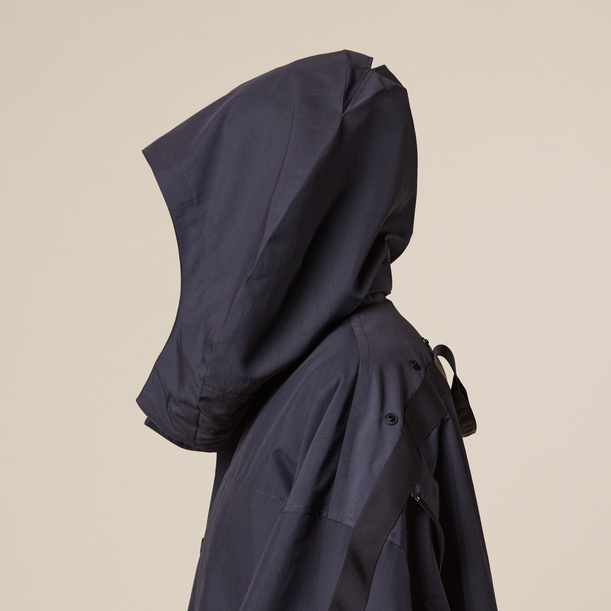 Homme Plissé Issey Miyake - Carrier Carried Coat - Charcoal