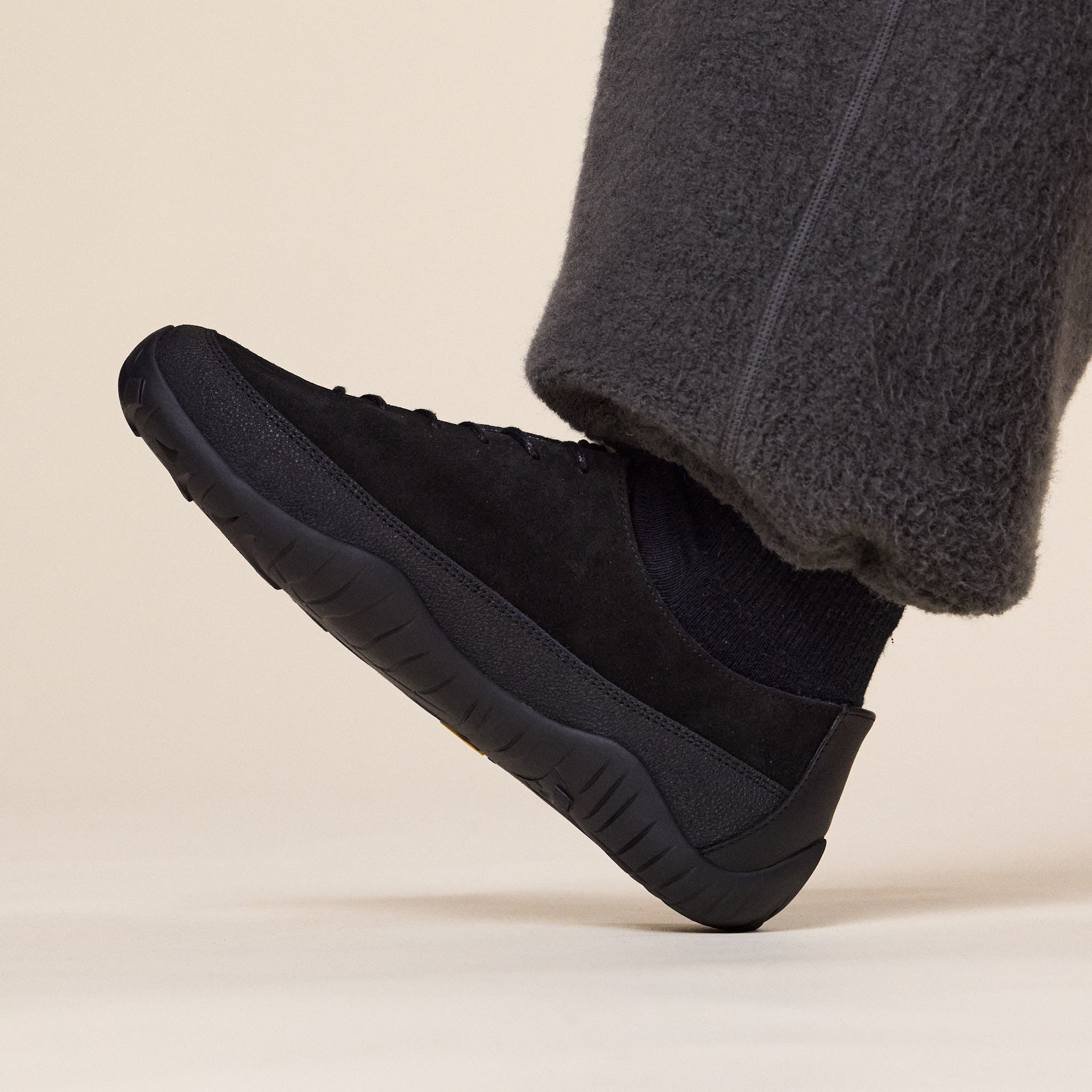 Tarvas - Wanderer Suede - Black