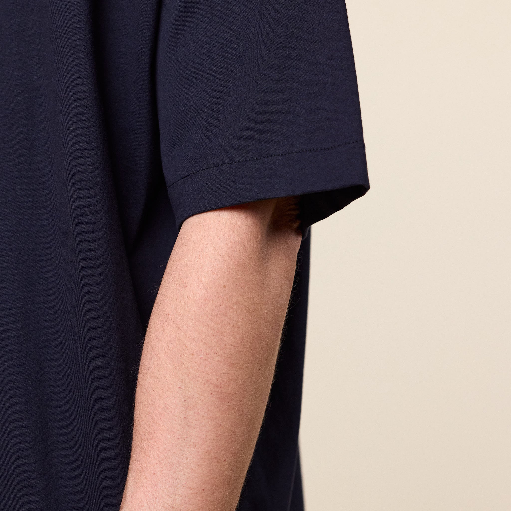 Still by Hand - Cotton Crew Neck T-Shirt - Black Navy