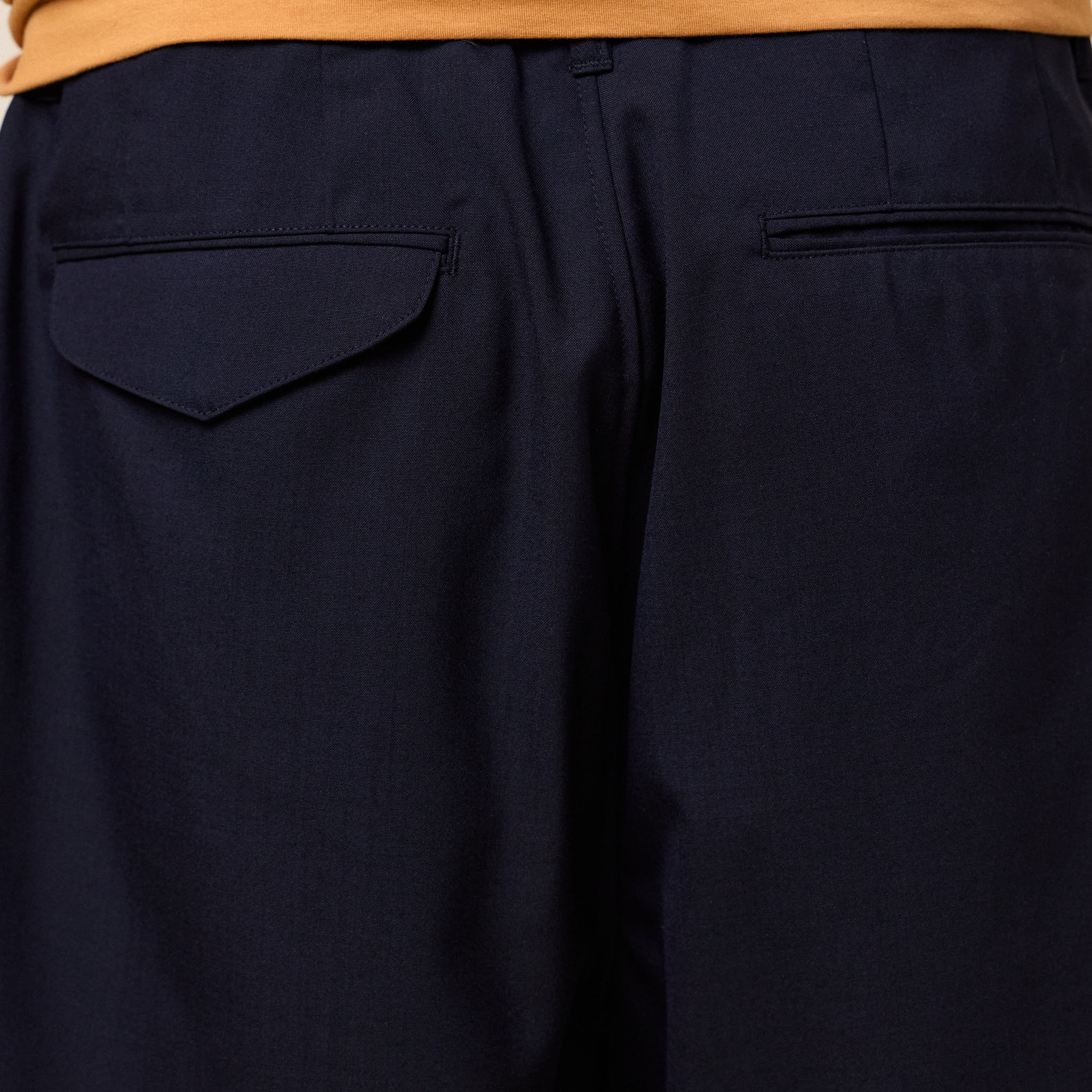 Still by Hand - Tapered Summer Wool Easy Pants - Black Navy