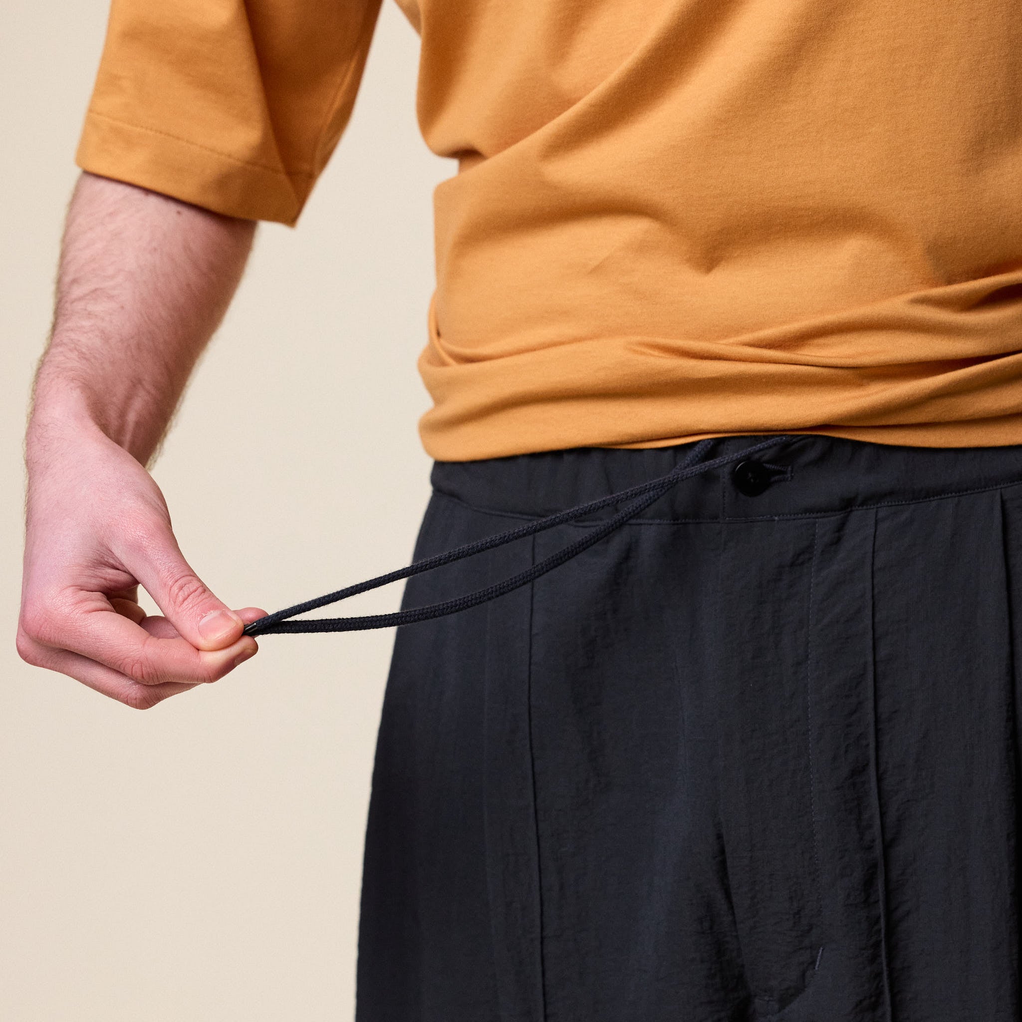Still by Hand - Tapered Easy Pants - Charcoal