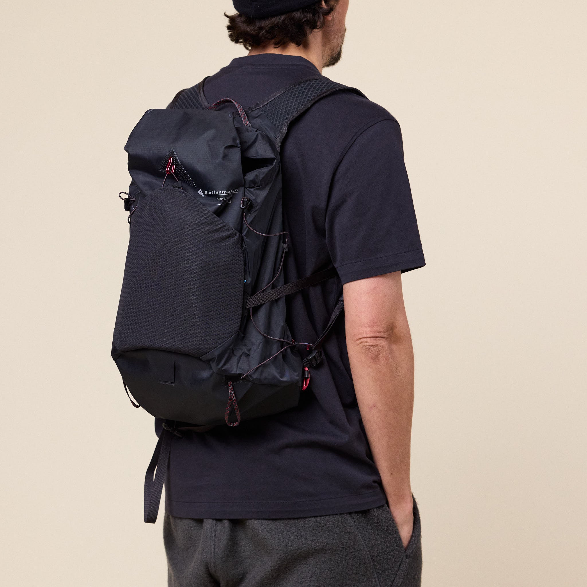 Klättermusen - Skyrymner 20L Backpack - Raven Black