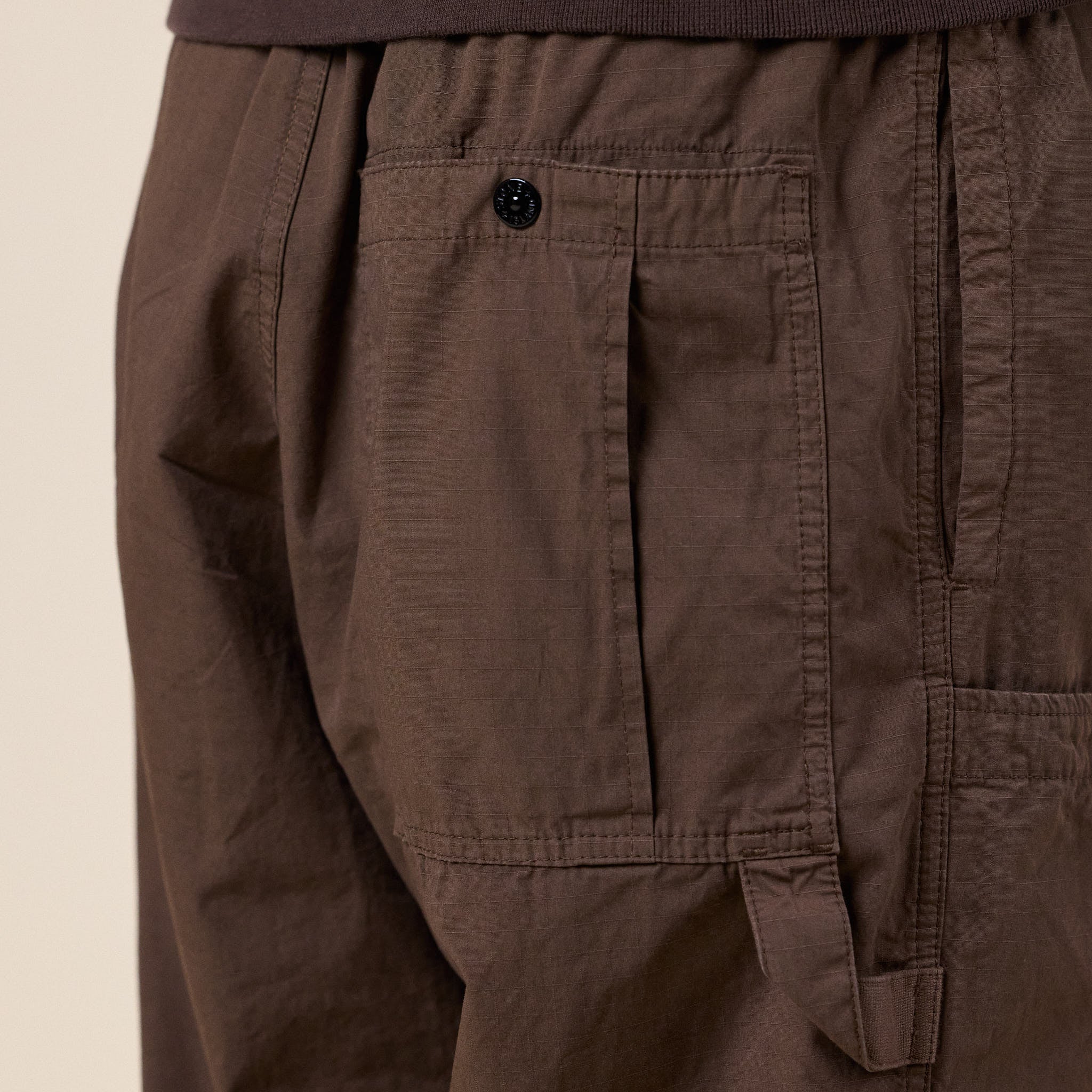 Stone Island - Loose Fit Cargo Trousers - Umber