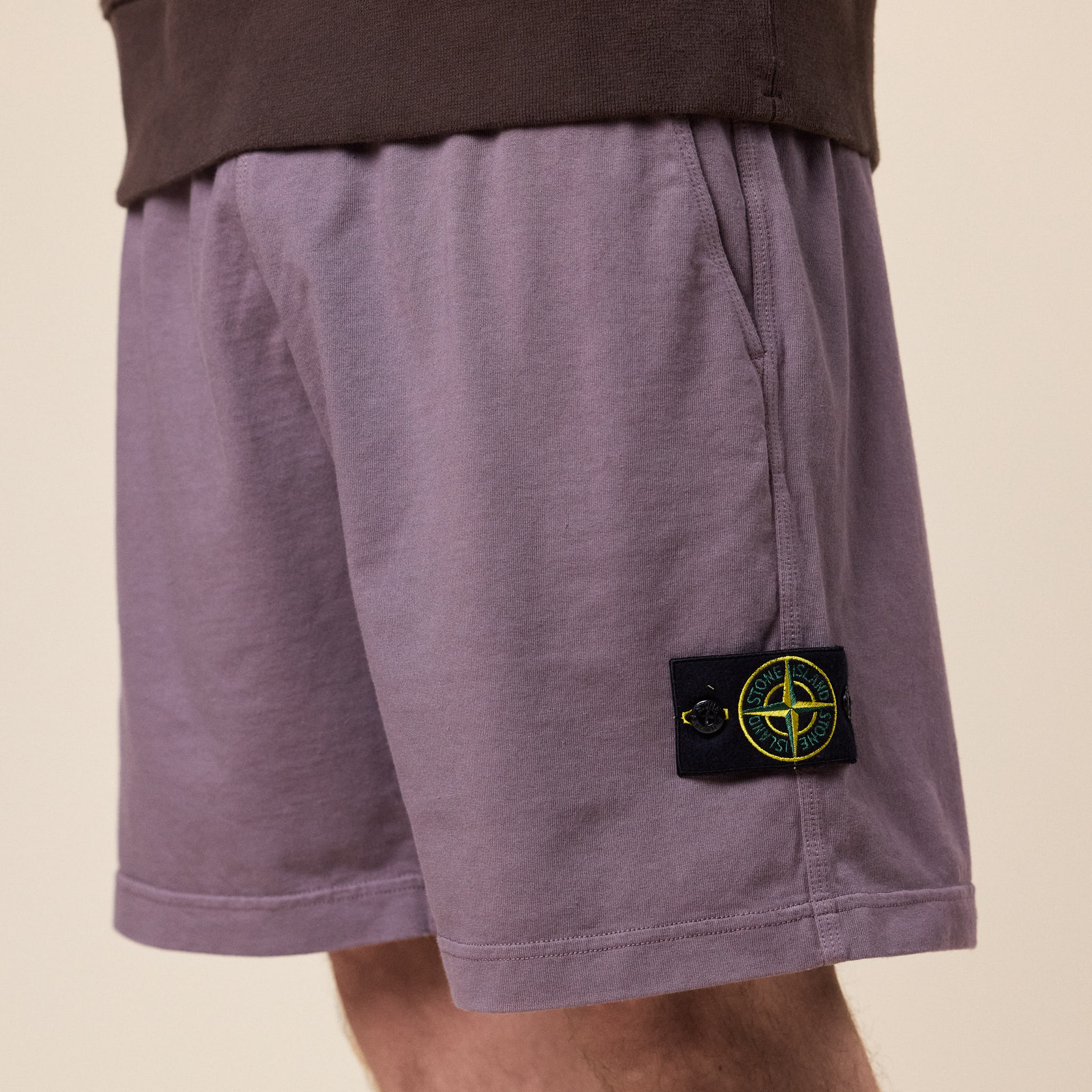 Stone Island - Malfilé Jersey "Old Effect" Shorts - Purple Grey
