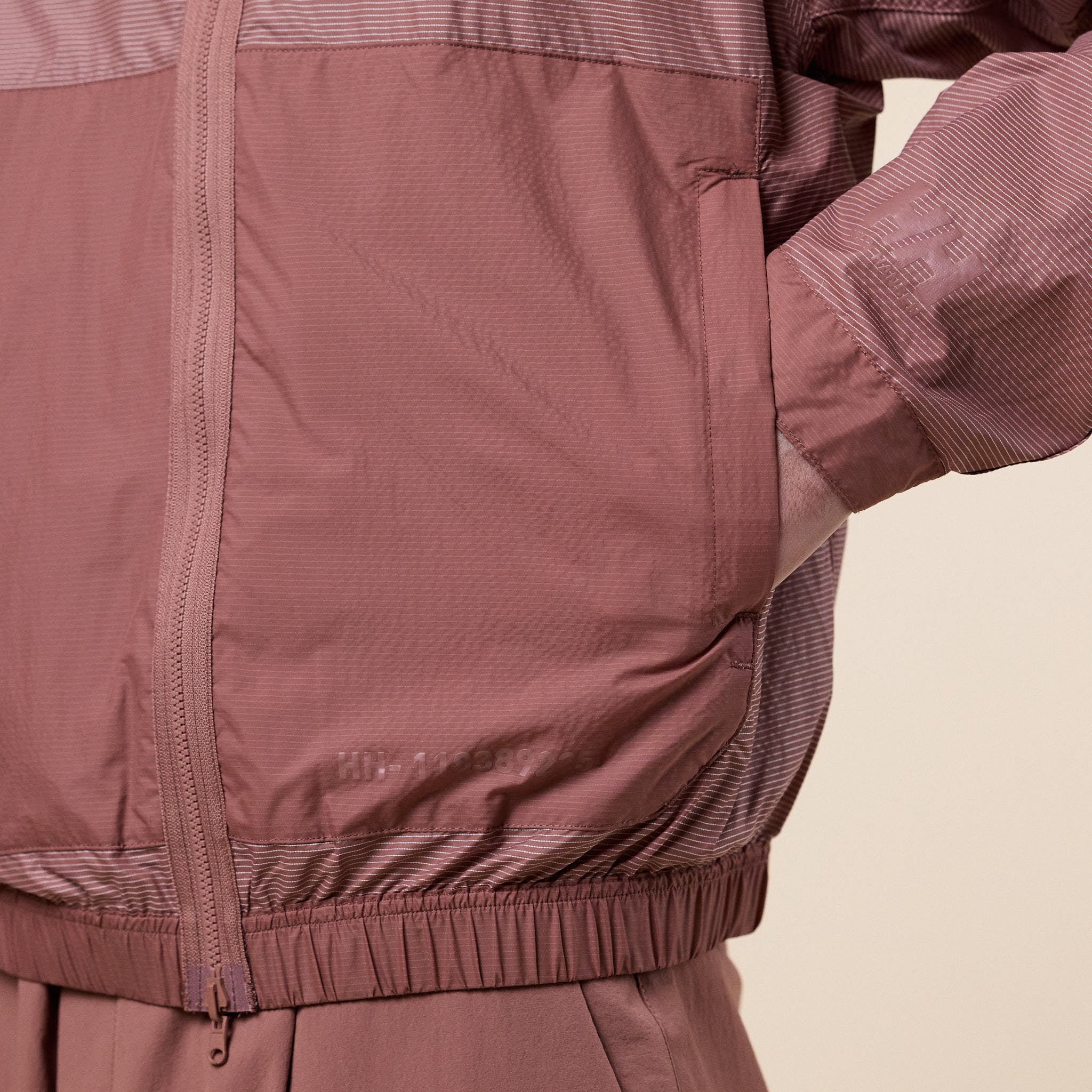 Helly Hansen Archive HH-118389225 - Arc Reversible Breeze Jacket - Pastel Brick