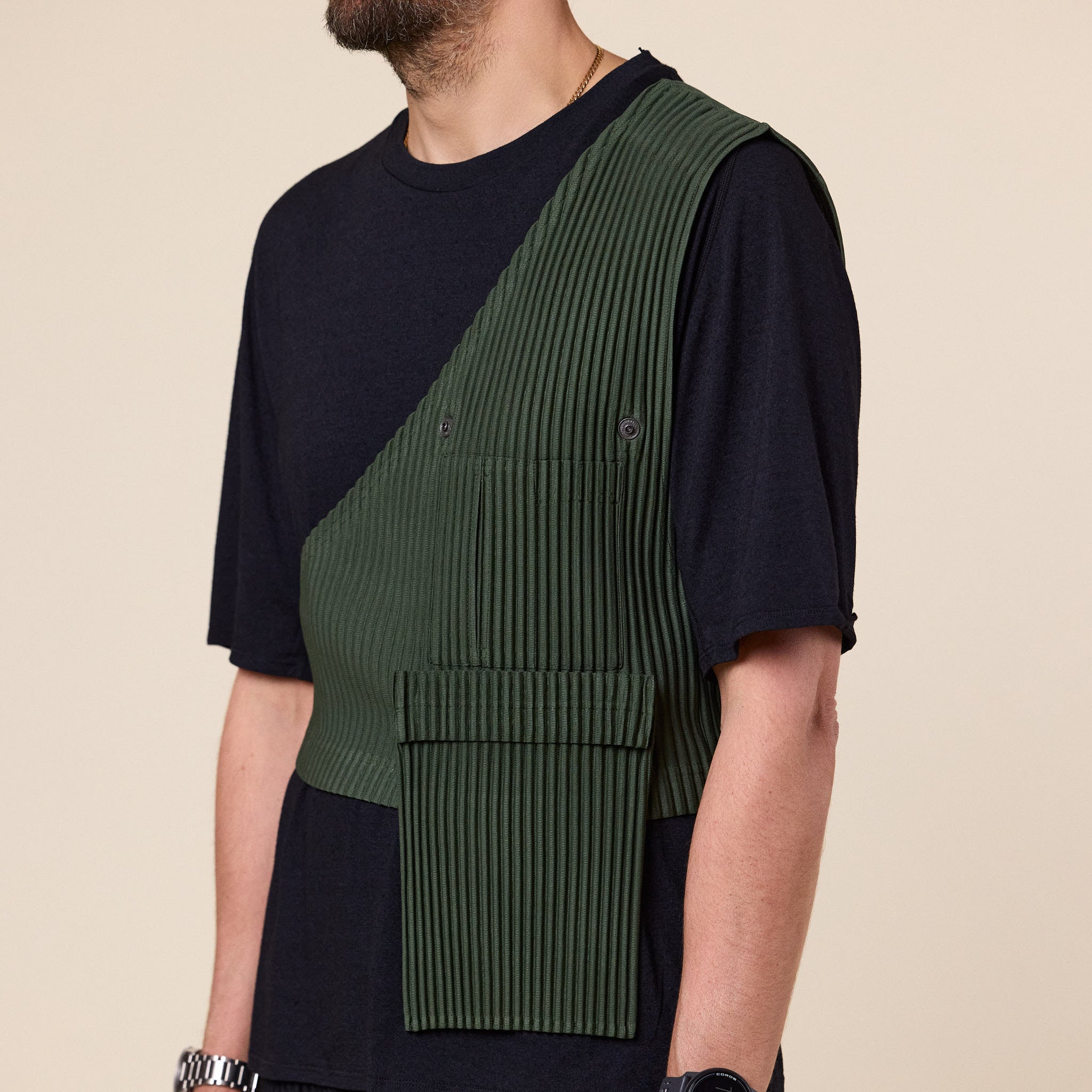 Homme Plissé Issey Miyake - Painters Gear Vest - Duomo Door Green