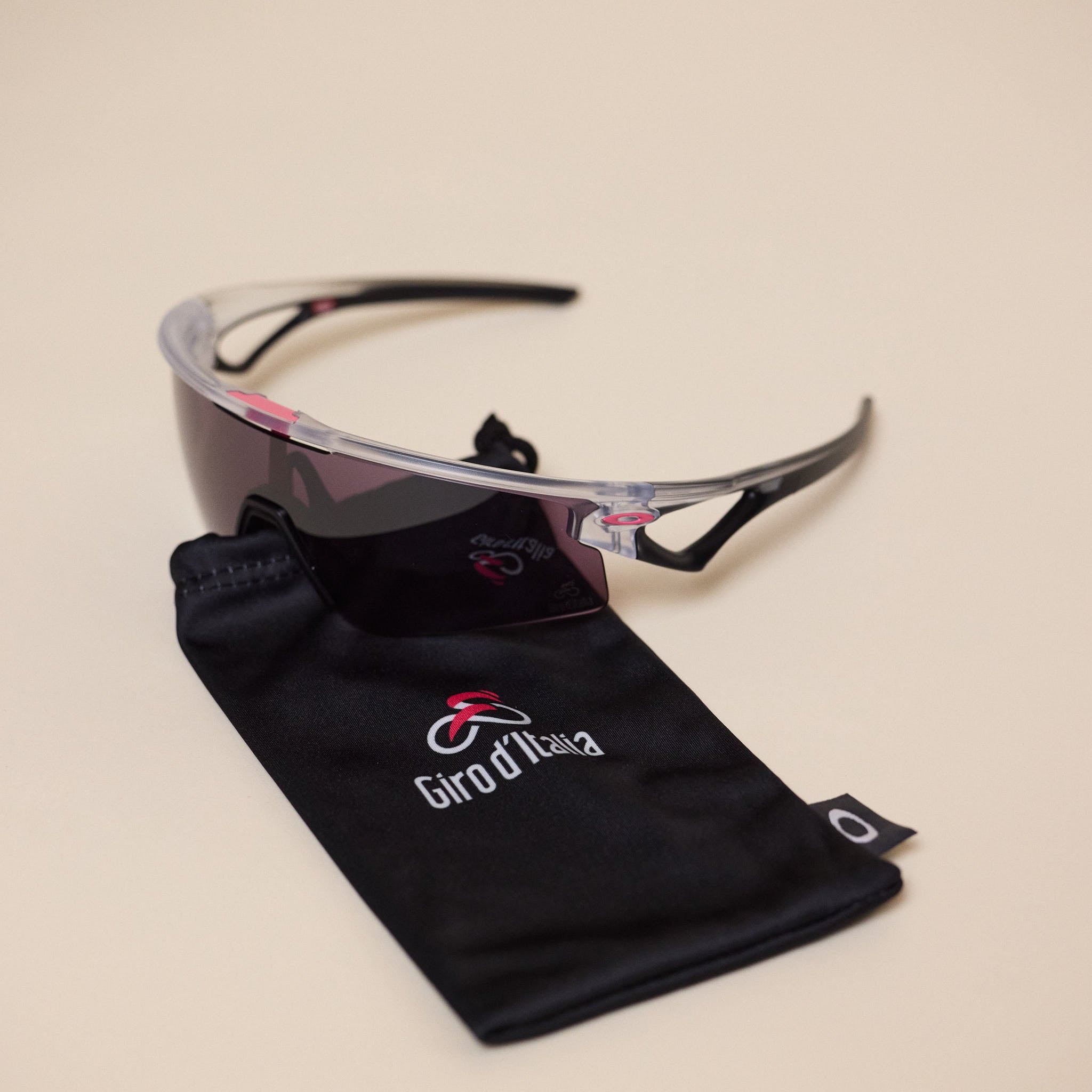Oakley - Sphaera™️ Strike Sunglasses Giro d'Italia Collection - Matte Clear / Prizm Road Black