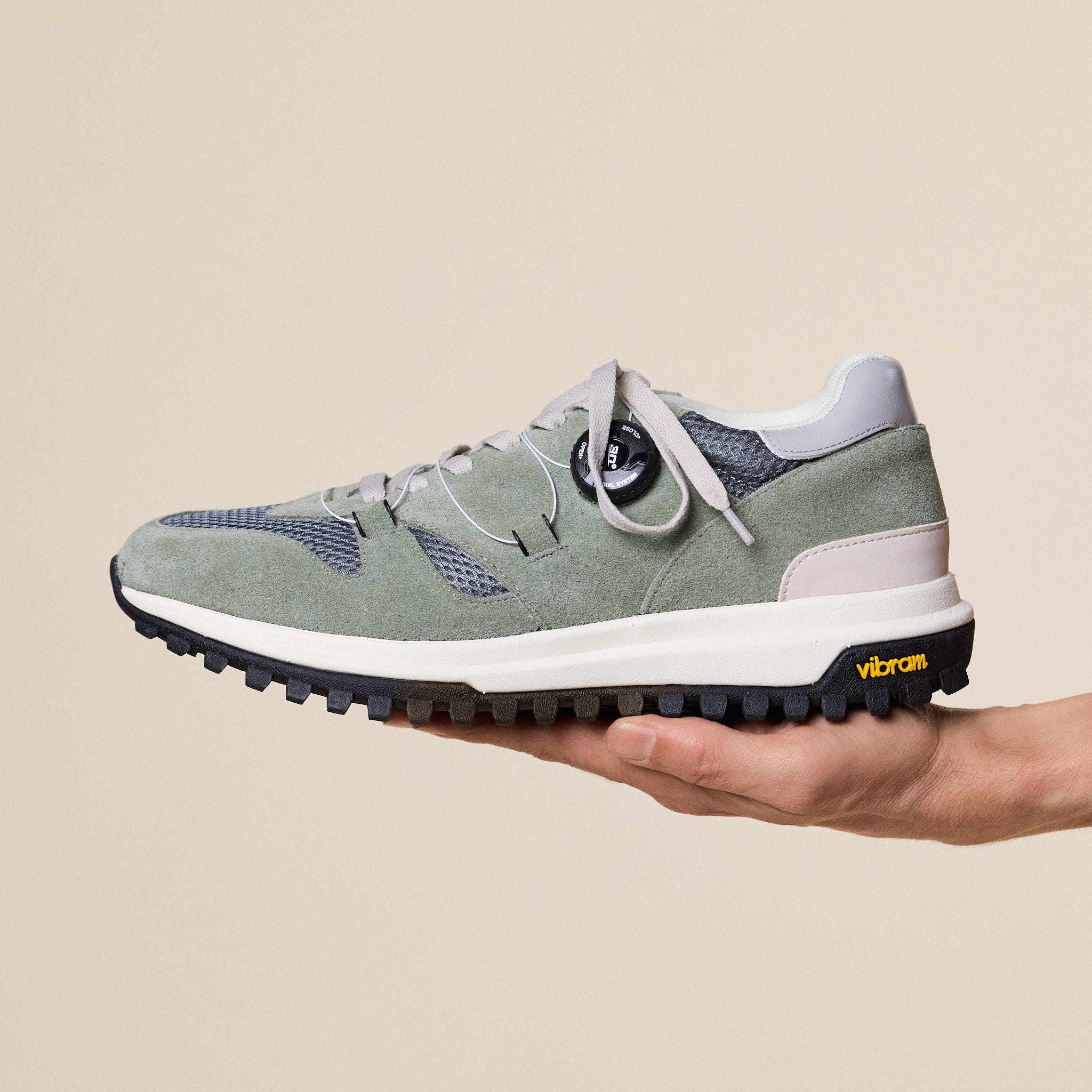 Playground Japan - The Naughty Trainer - Grey Green