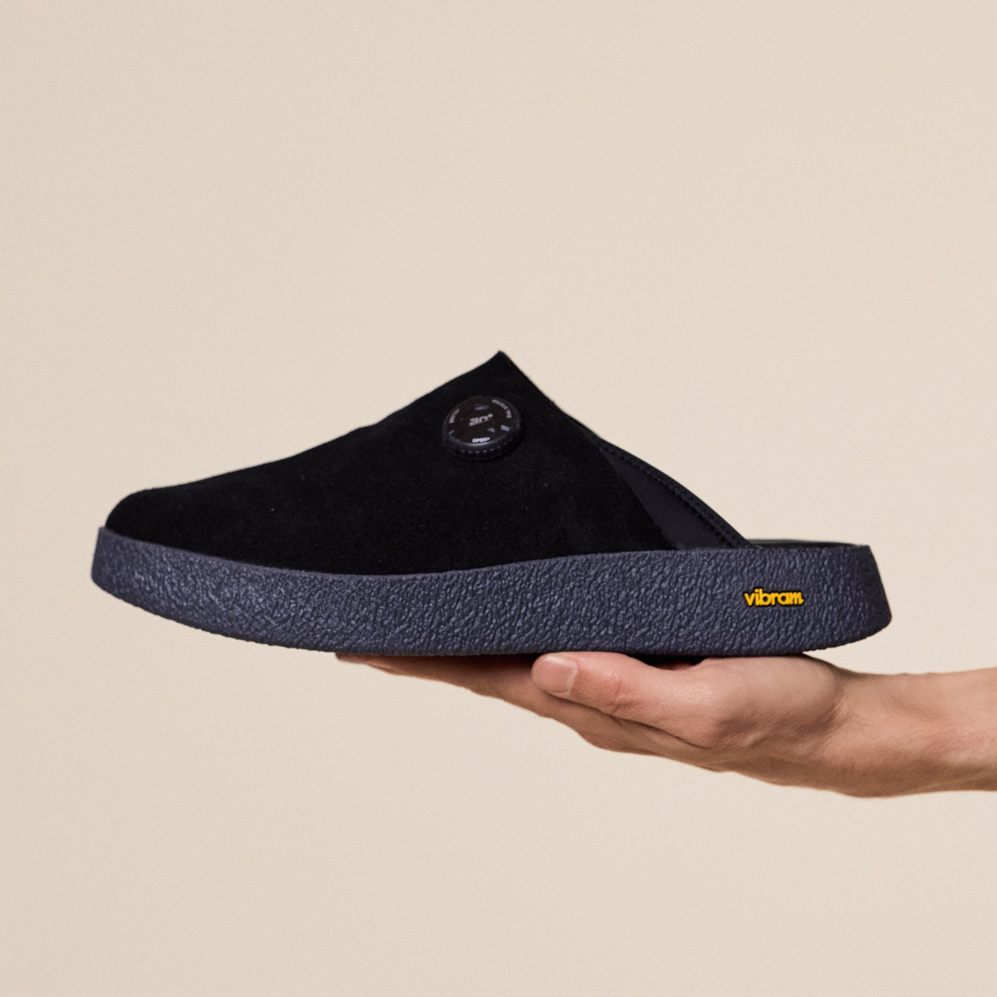 Playground Japan - Empty Sandals - Black