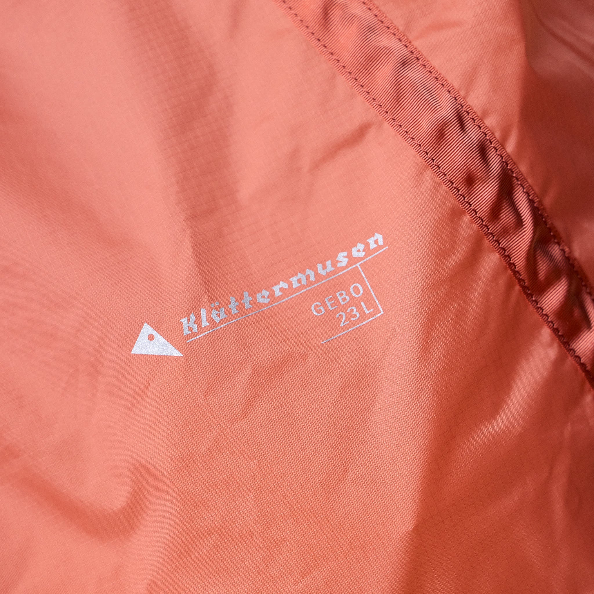 Klättermusen - Gebo Bag 23L - Cloudberry