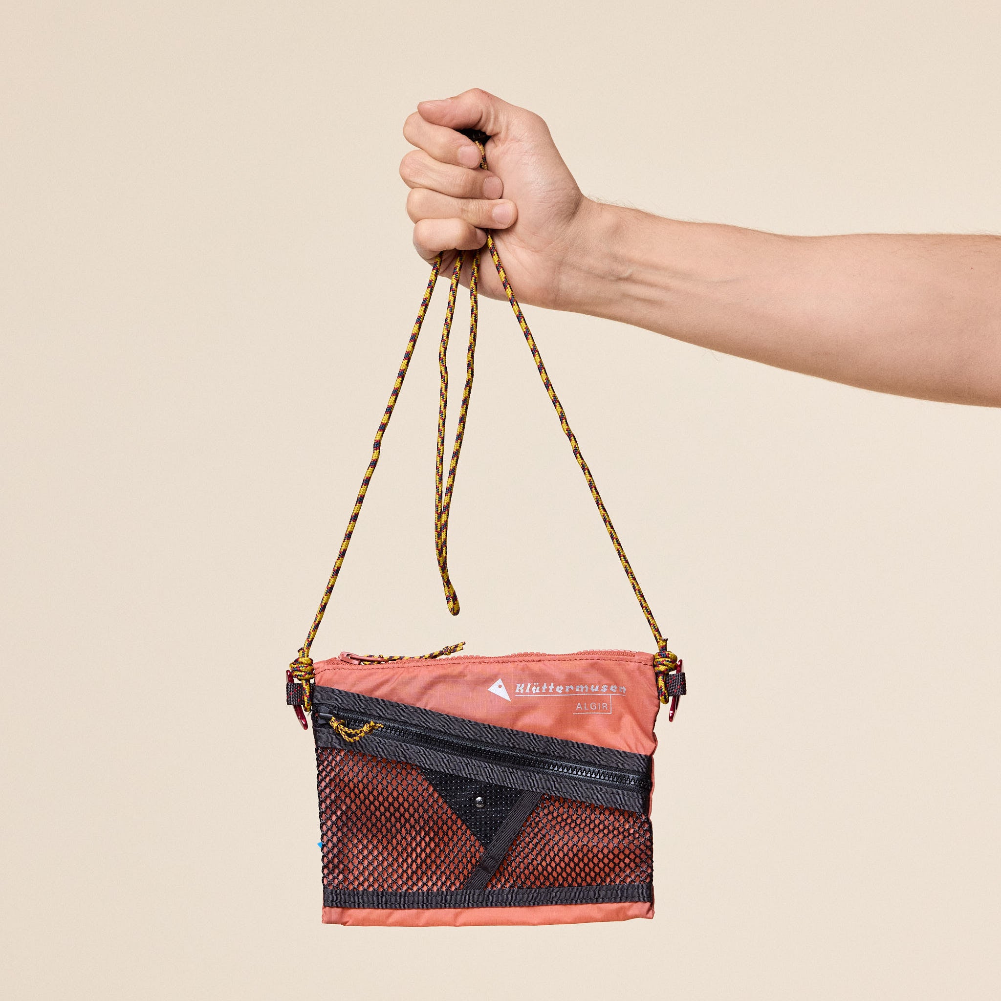 Klättermusen - Algir Accessory Bag Small - Cloud Berry
