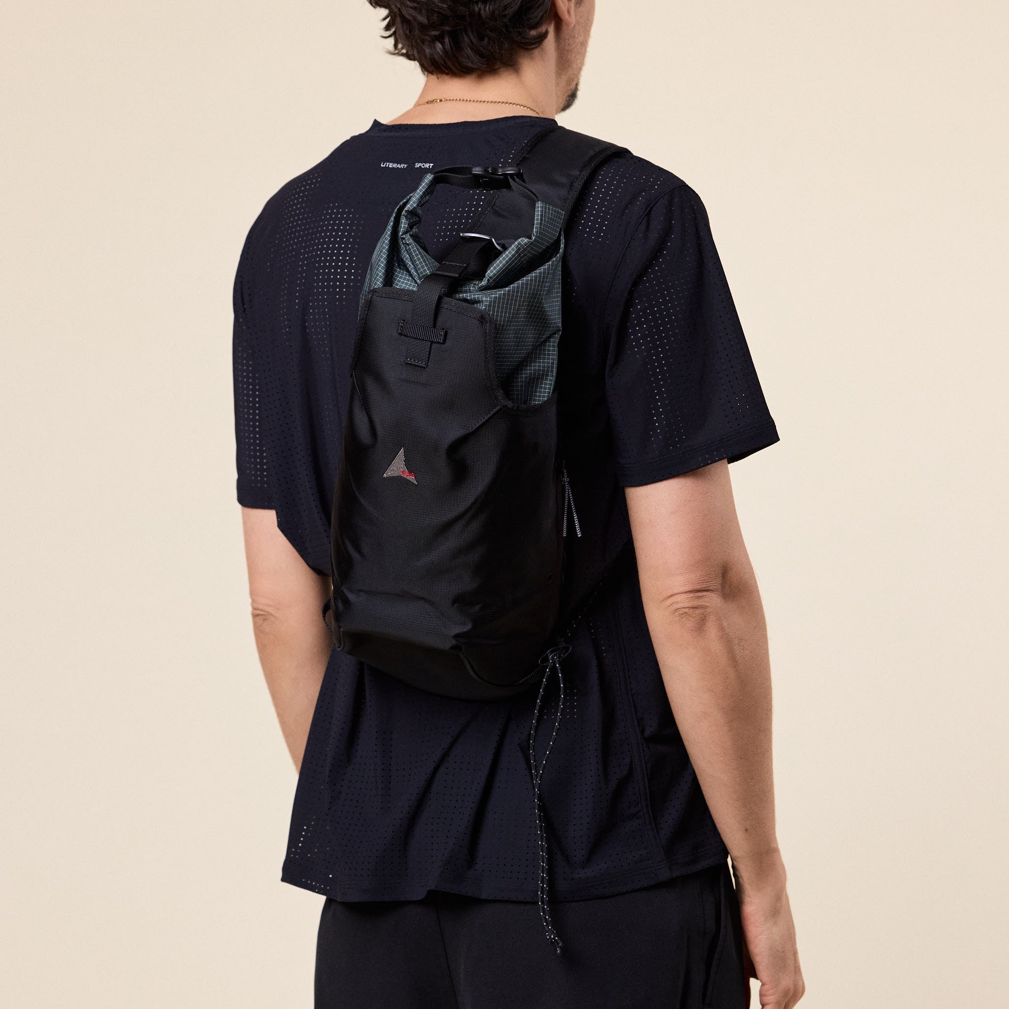 Roa Hiking - Tetsudo 5L Technical Shell Sling Bag - Black
