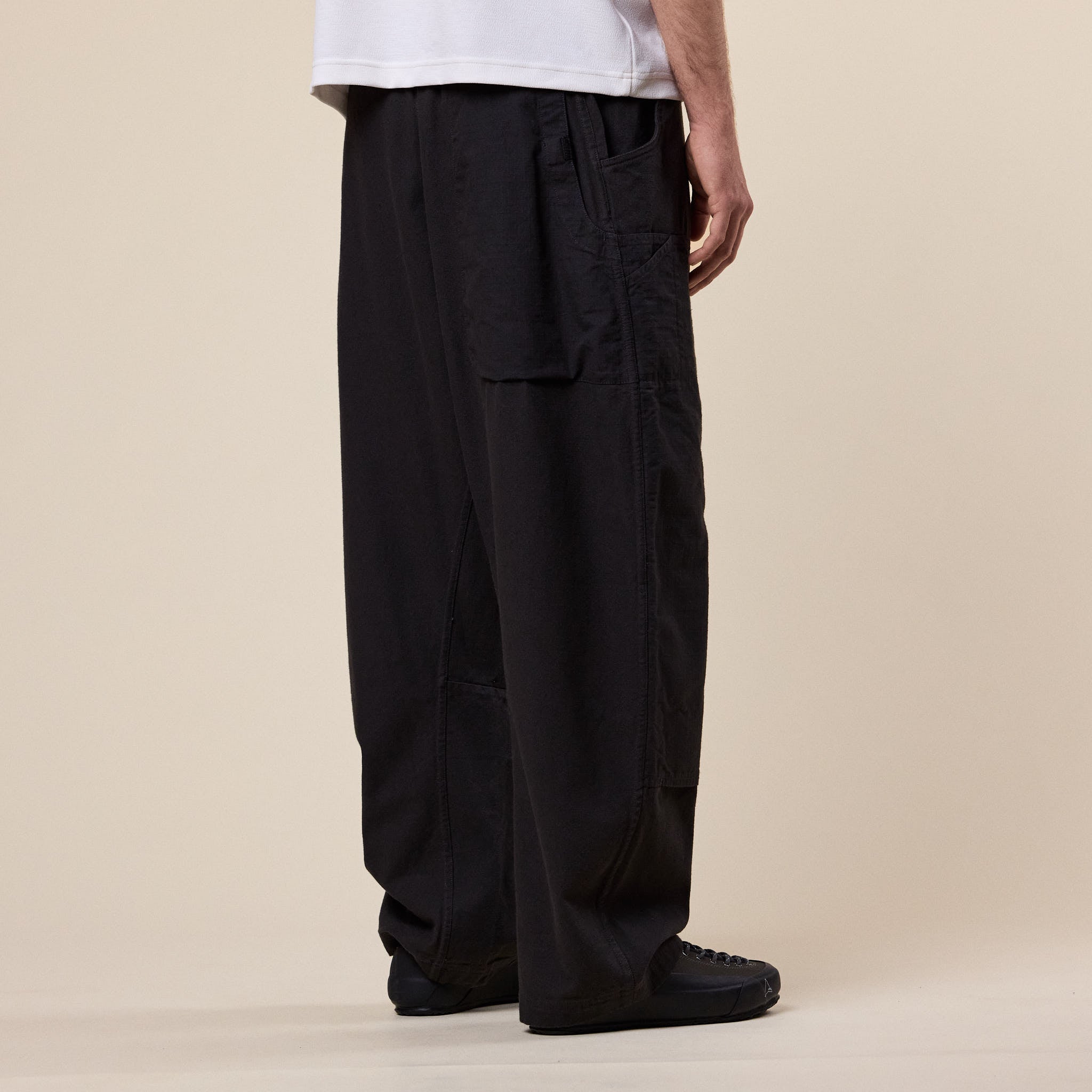Earth\Studies - MP-107 Foraging Pant - Basalt