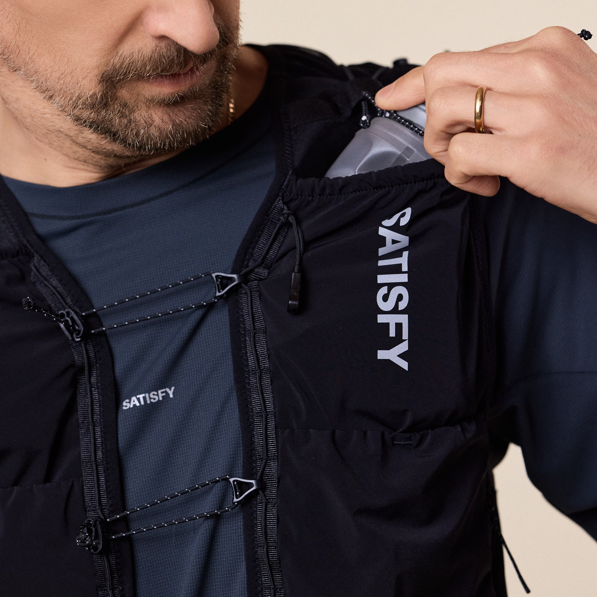 Satisfy Running - Justice™ Cordura® 5L Hydration Vest - Black