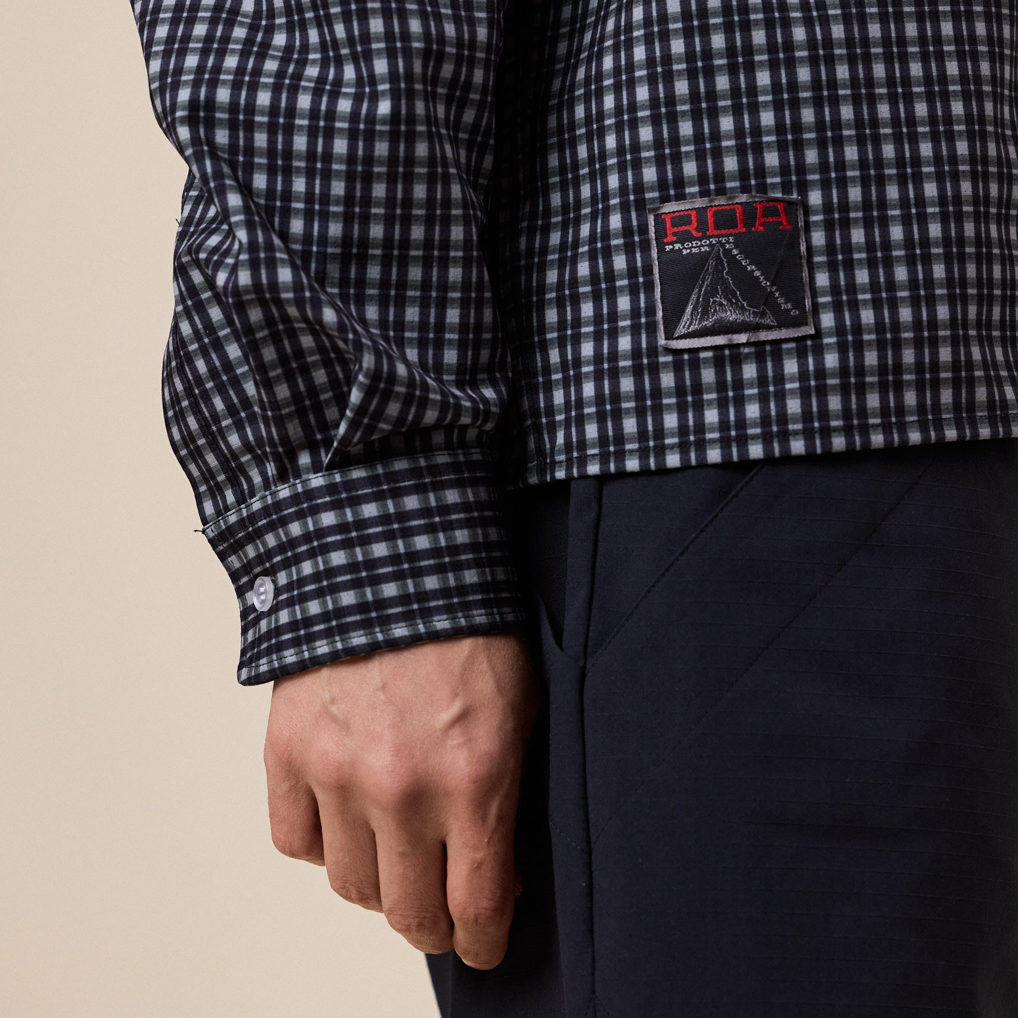 Roa Hiking - Air Floweave Hooded Shirt Jacket - Anthracite