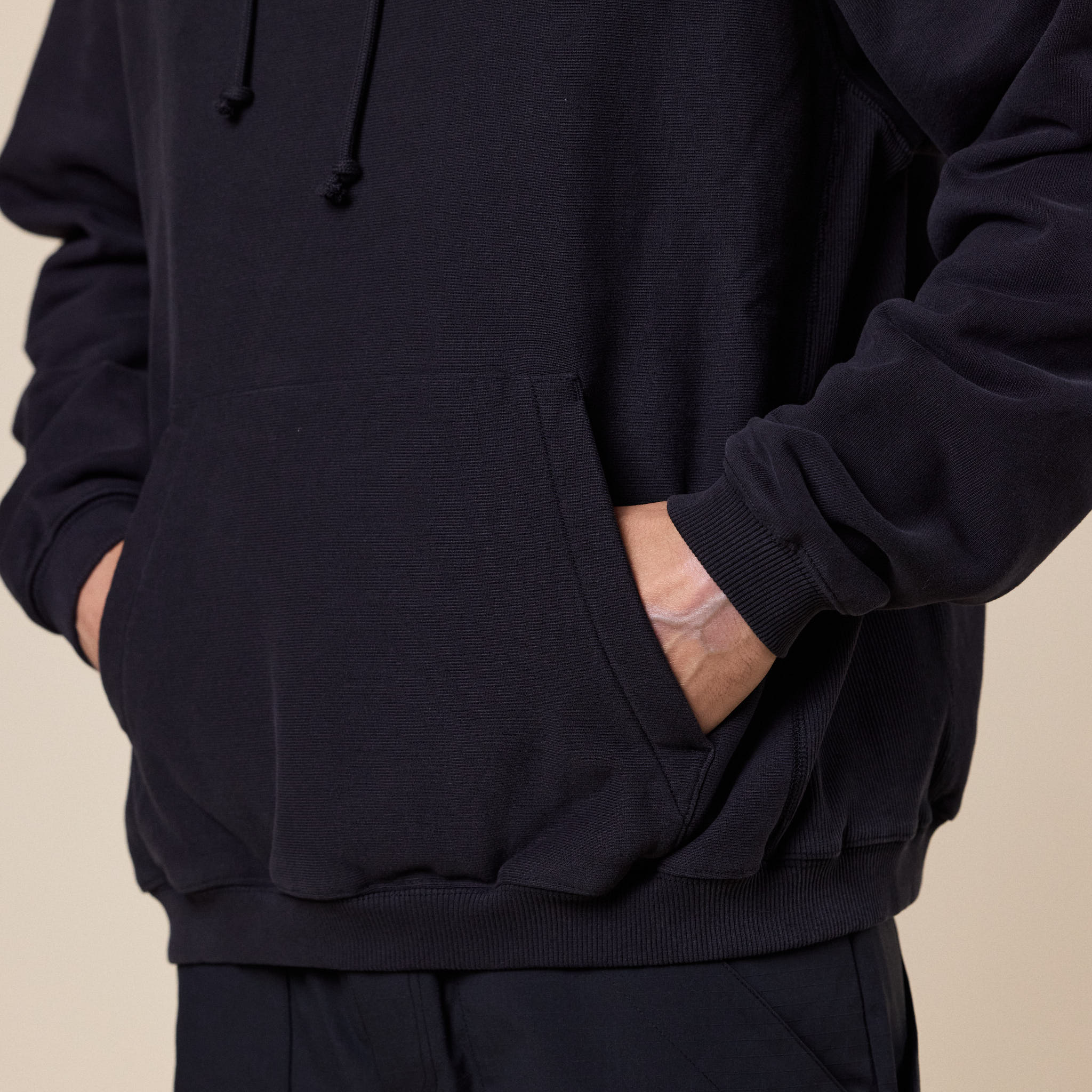 Roa Hiking - Logo Hoodie - Washed Black