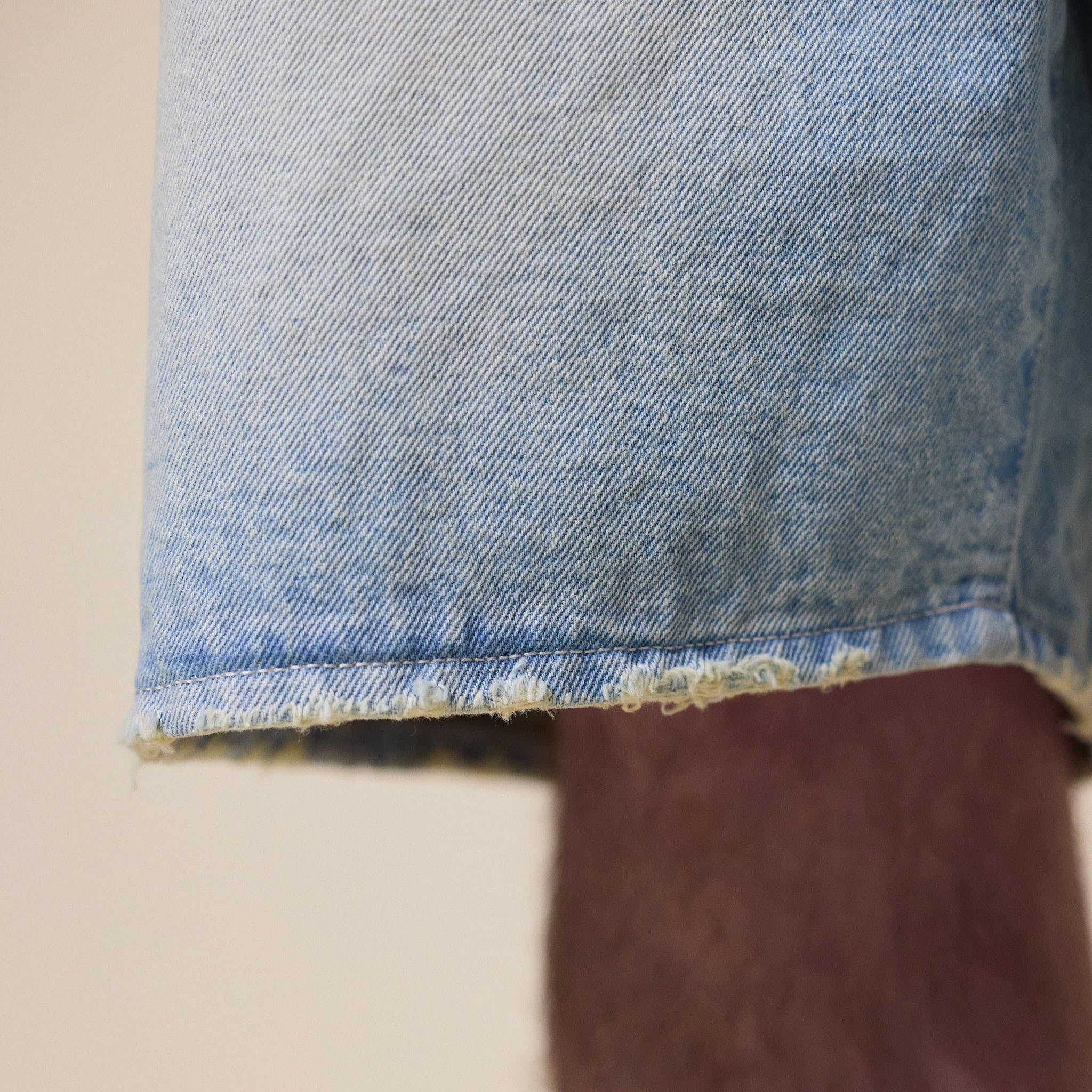 BEAMS - Damage Denim Wide Shorts - Ice Wash