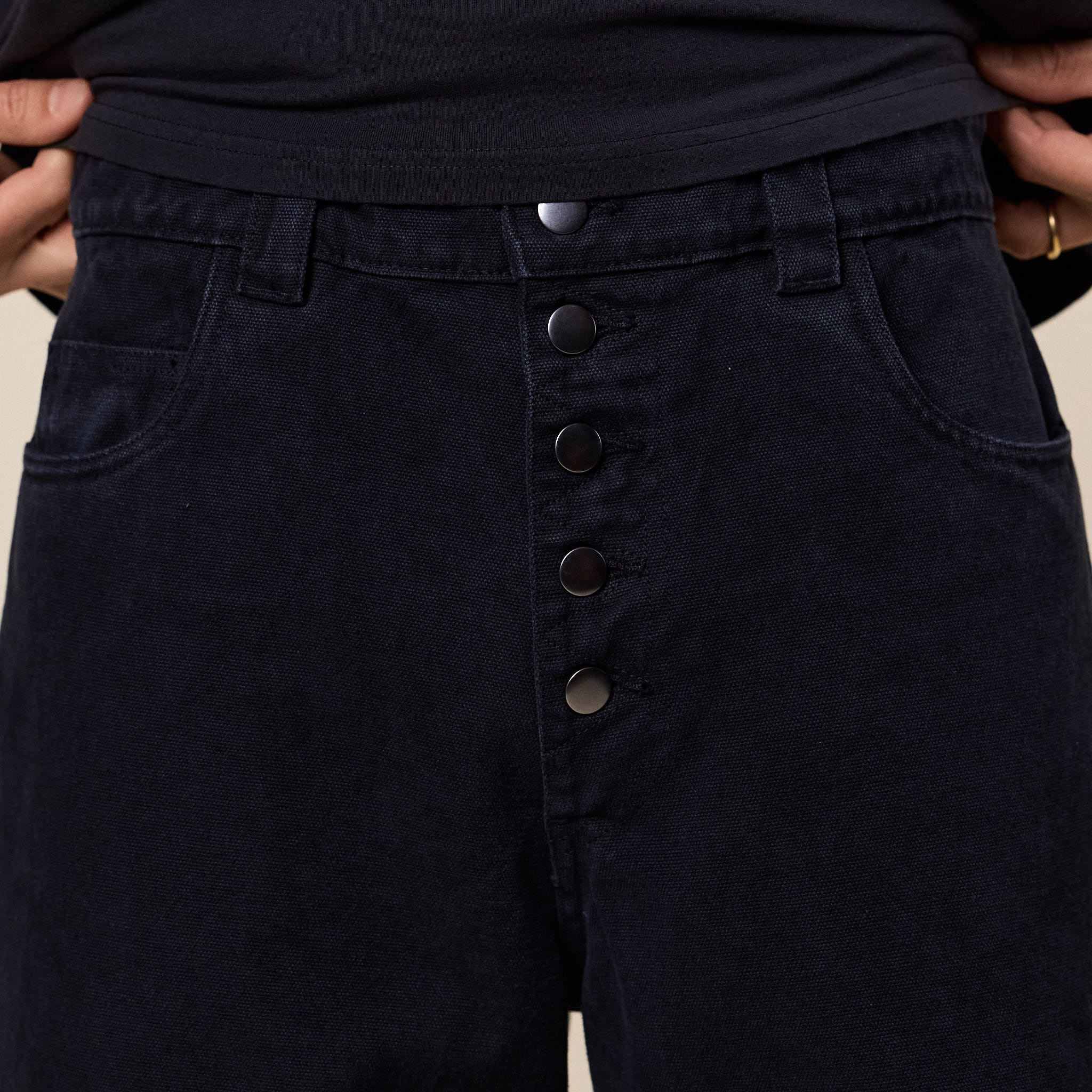 Roa Hiking - Ash Canvas Shorts - Black