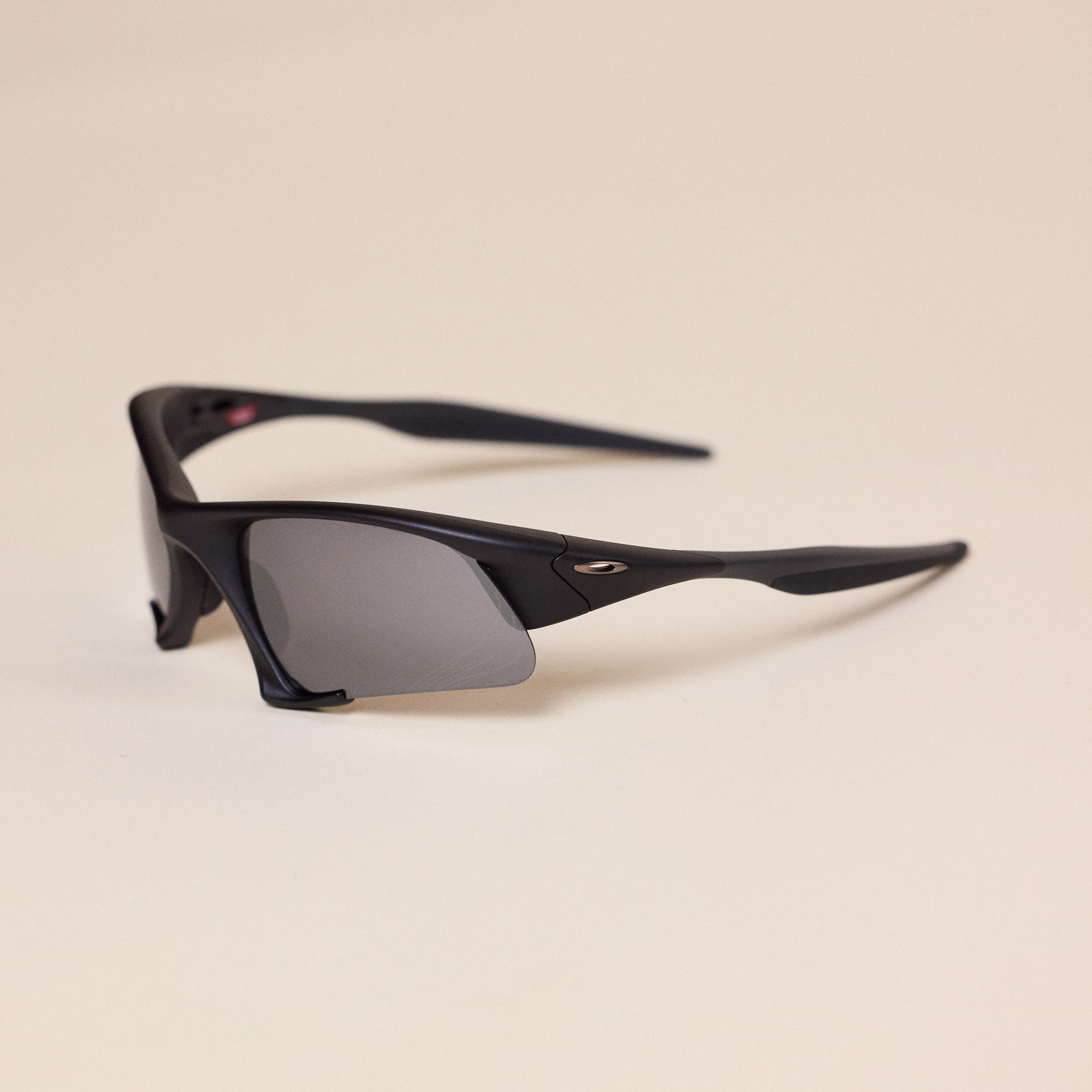 Oakley - Suture Jacket Sunglasses - Matte Black / Prizm Black