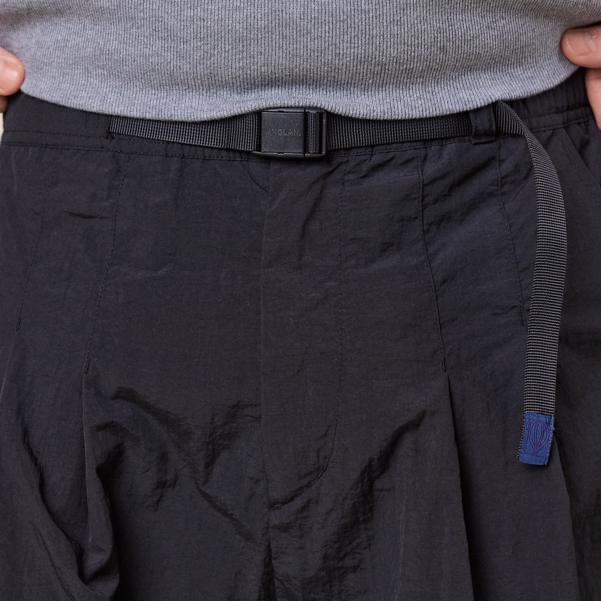 Anglan - Nylon Tuck Belt String Balloon Pants - Black