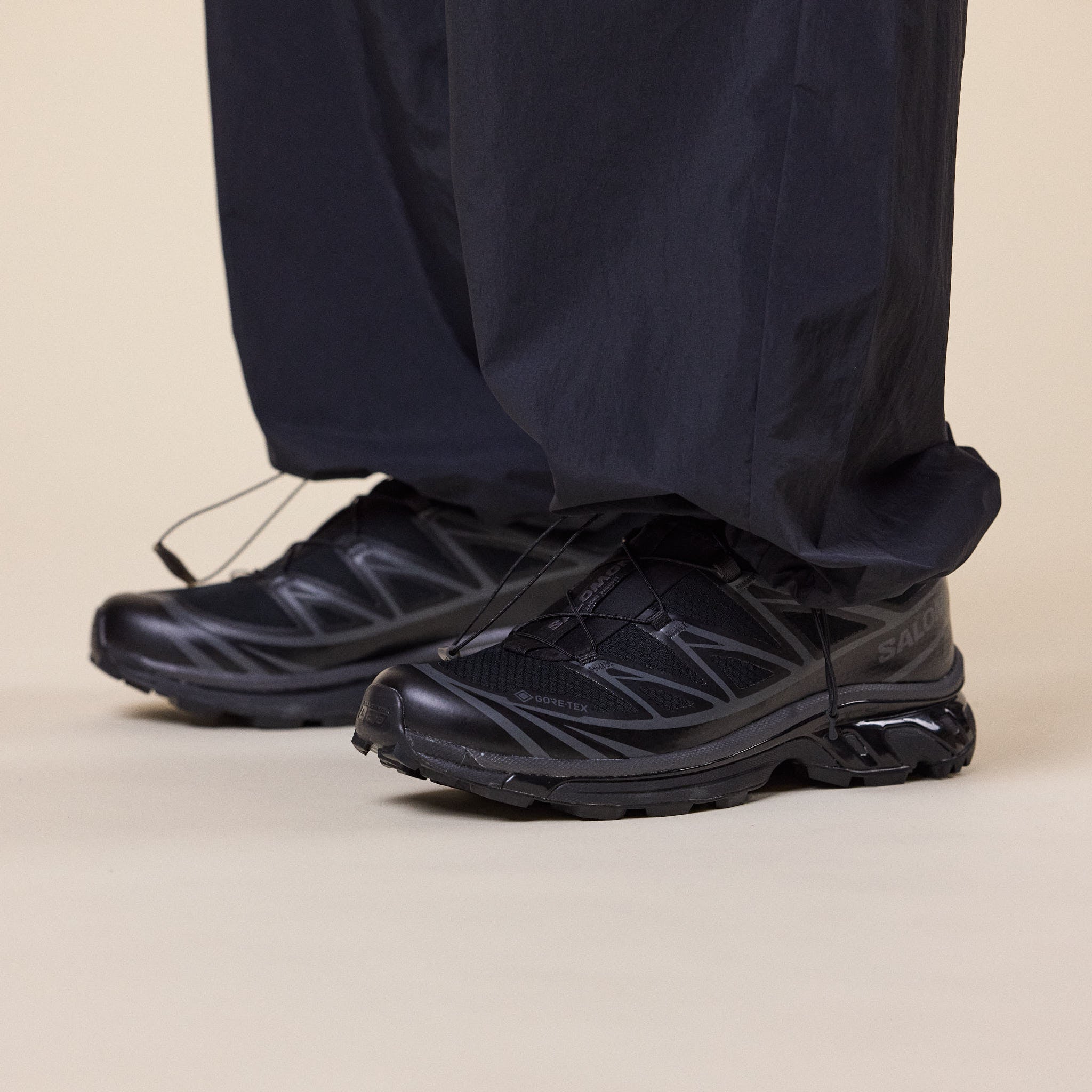 Salomon - XT-6 Gore-Tex - Black/Black/Asphalt