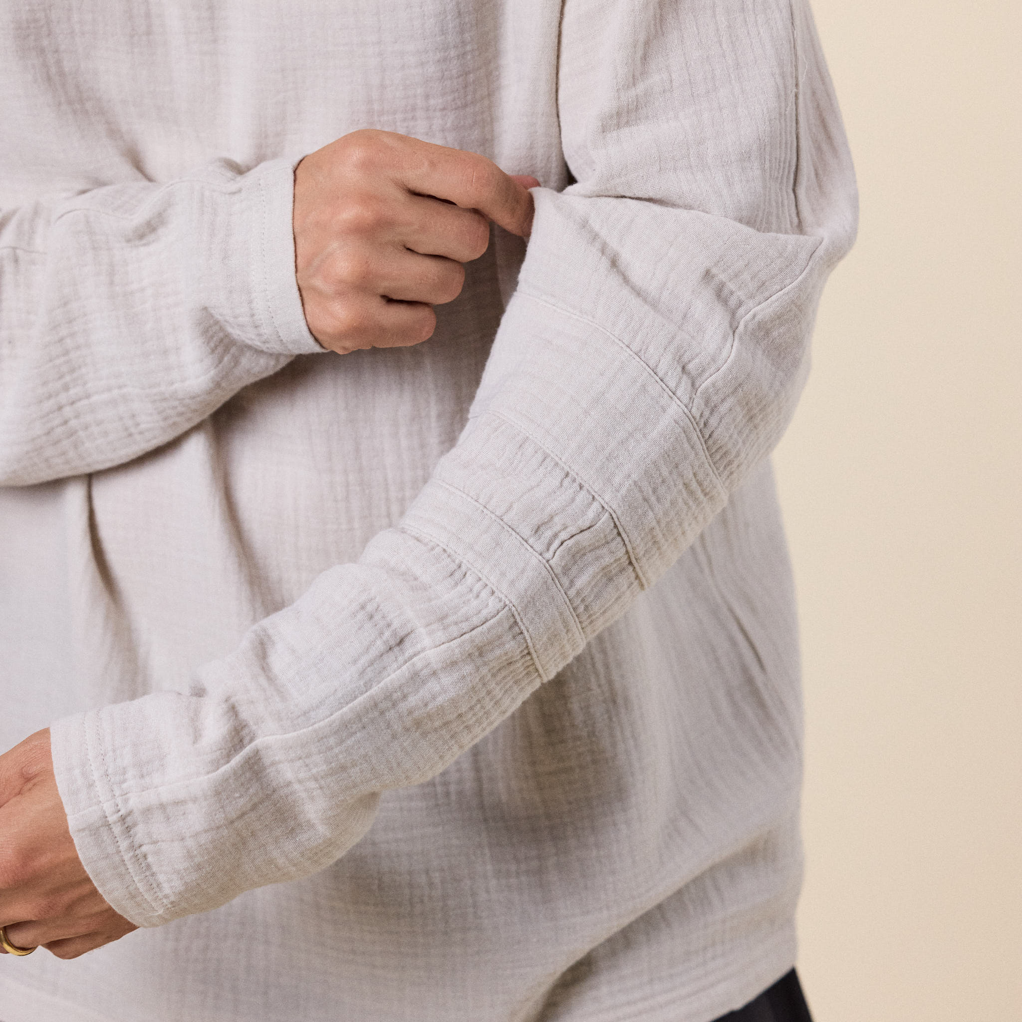 J.L-A.L - Chaise Longsleeve - Pelosa Grey
