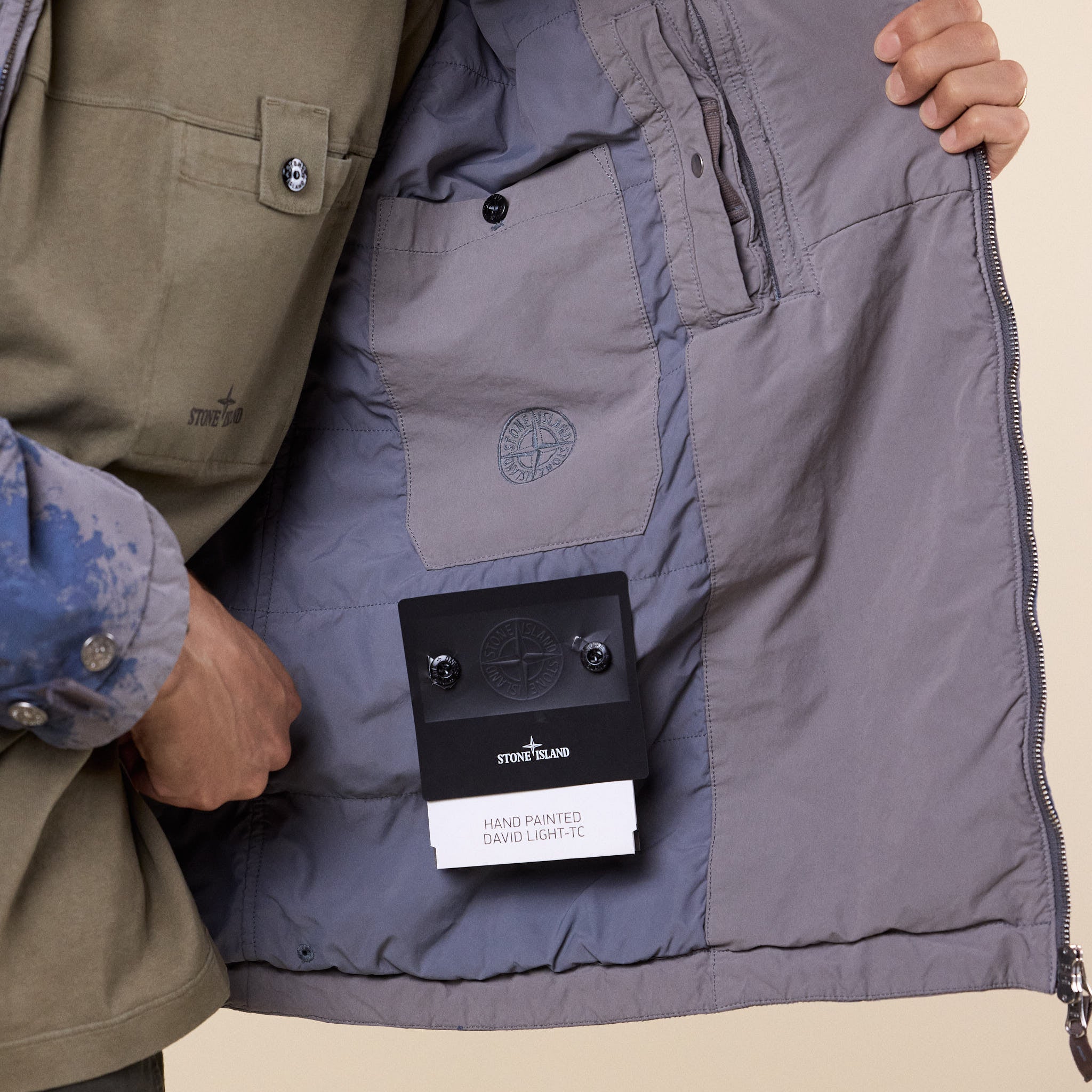 Stone Island - Hand Painted David Light T-C Padded Short Parka - Grey