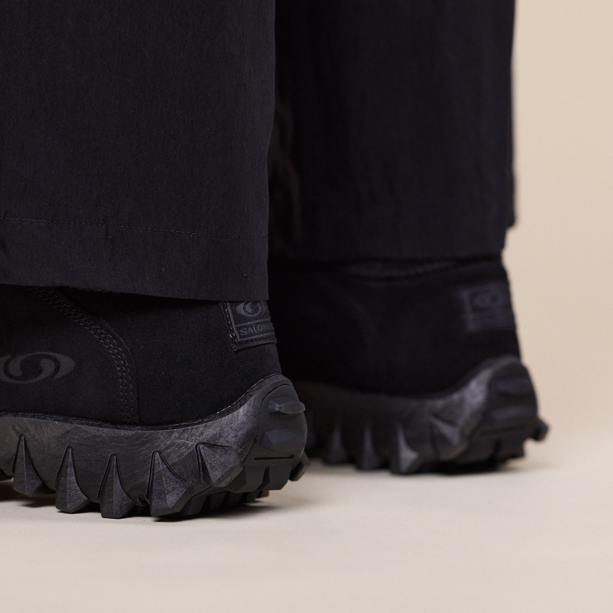 Salomon - Snowclog OG - Black / Black / Asphalt