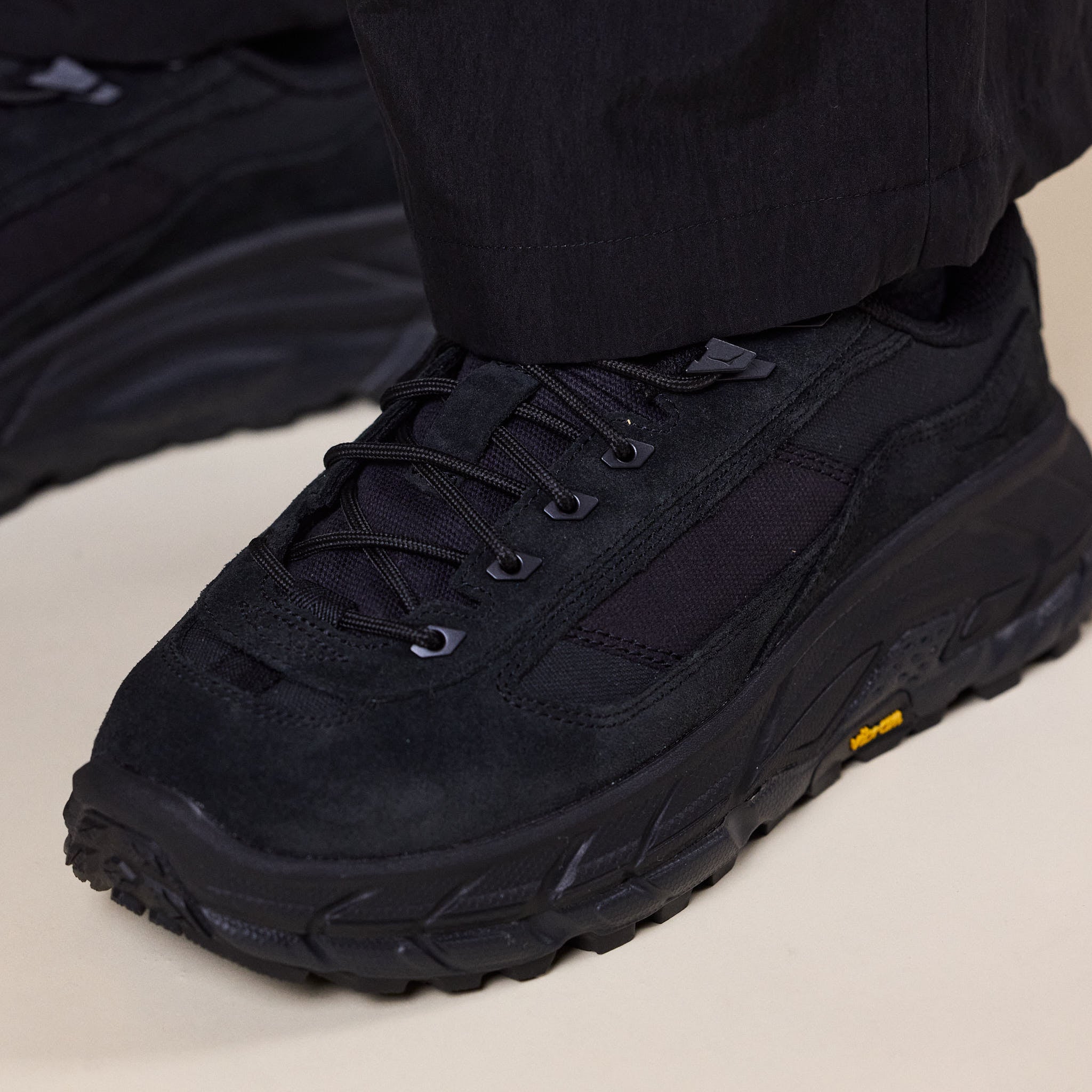 HOKA - Tor Summit FLD - Black / Black