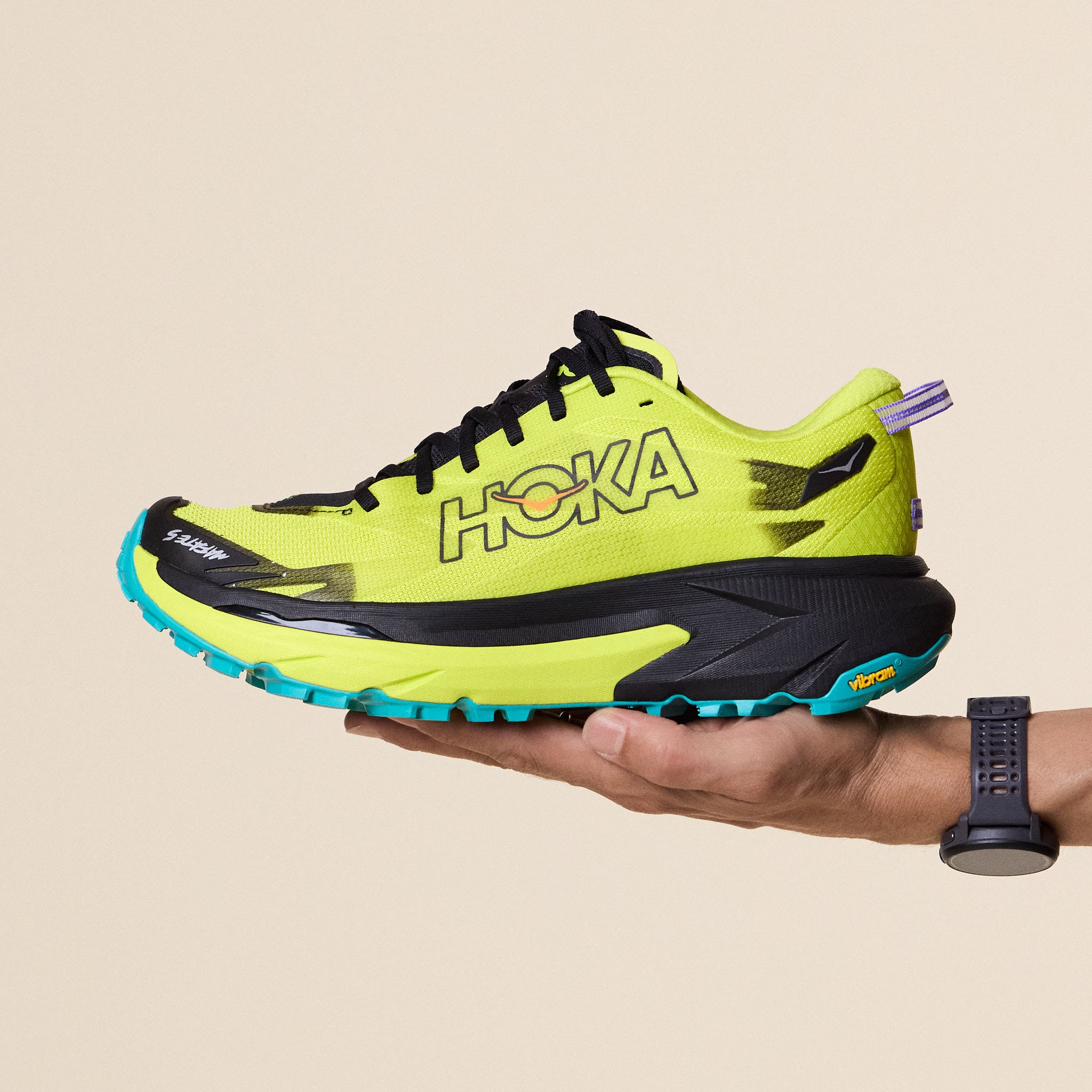HOKA - Mafate 5 - Black / Hoka Citrus