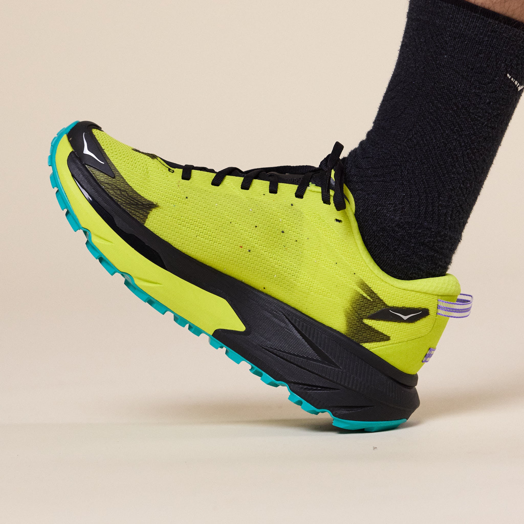 HOKA - Mafate 5 - Black / Hoka Citrus