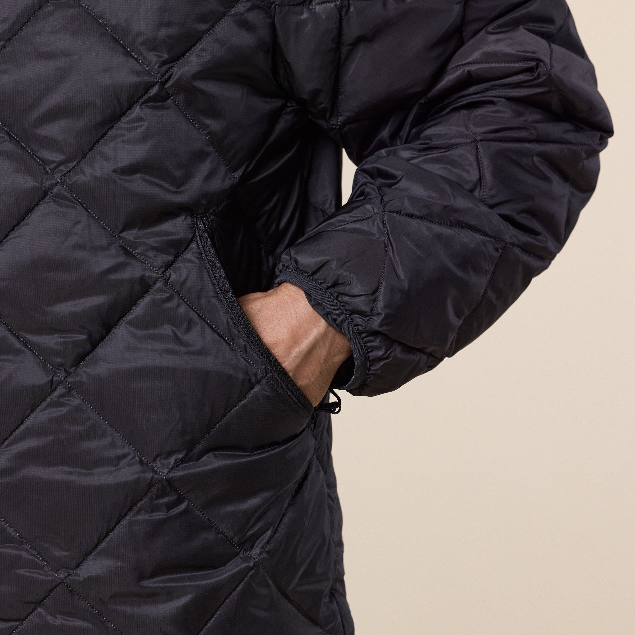 Hiking Patrol - Base Light Down Hooded Jacket - Charcoal Black