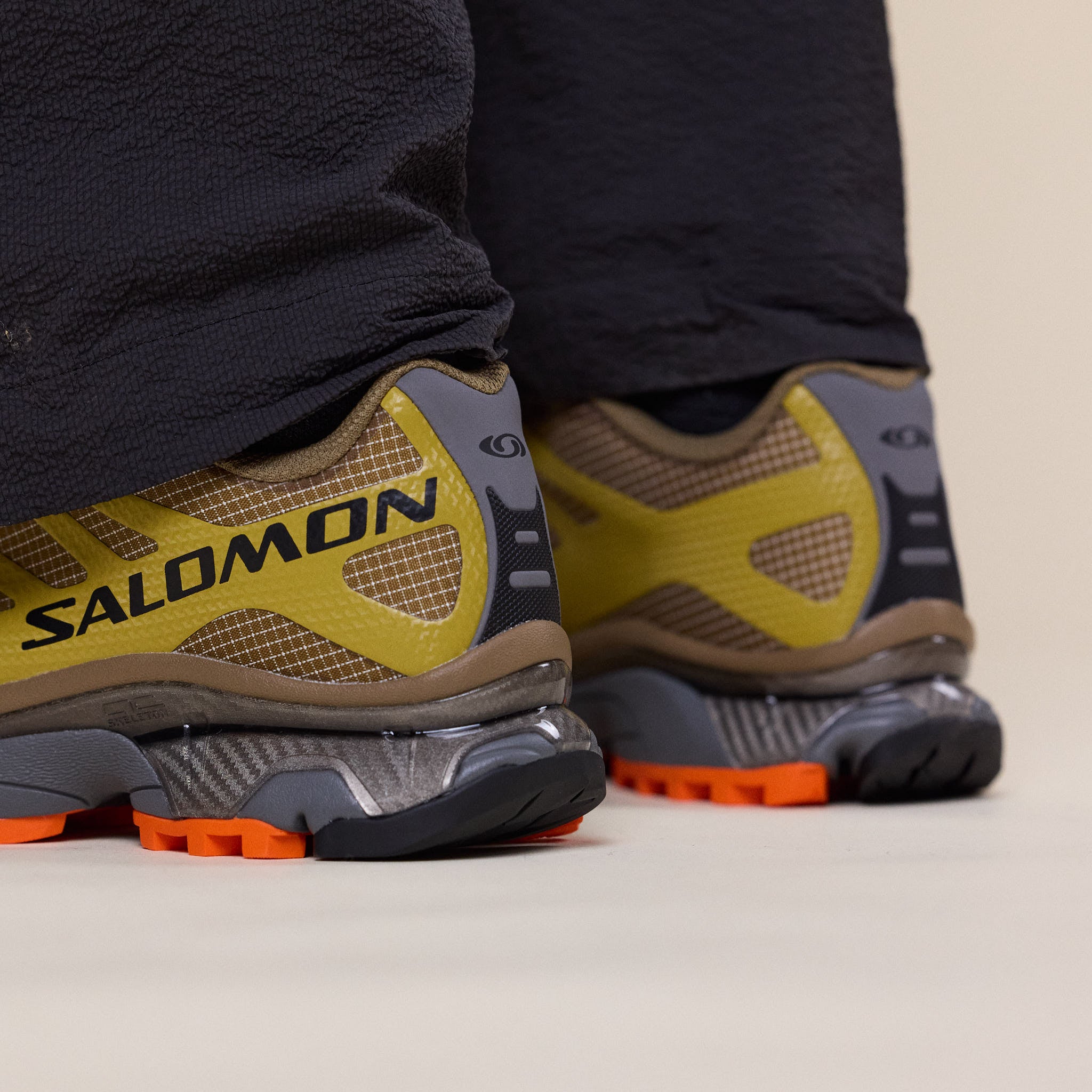 Salomon - XT-4 OG Gore-Tex - Coyote / Brown Willow / Dragon Fire