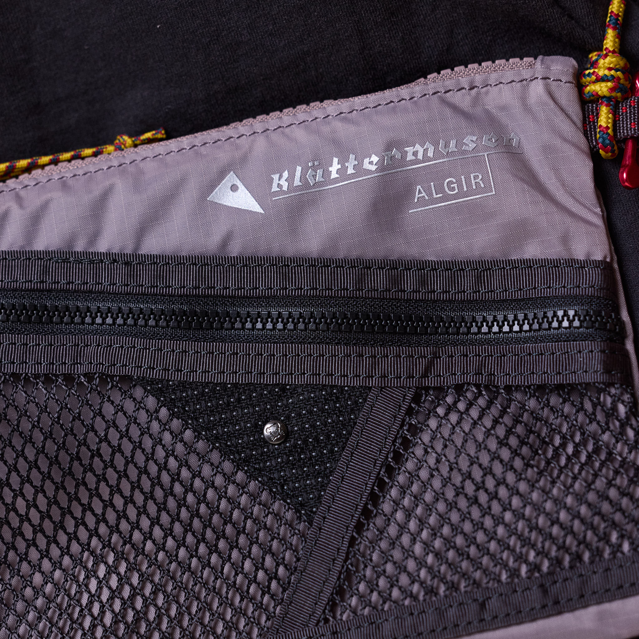 Klättermusen - Algir Accessory Bag Small - Purple Dove