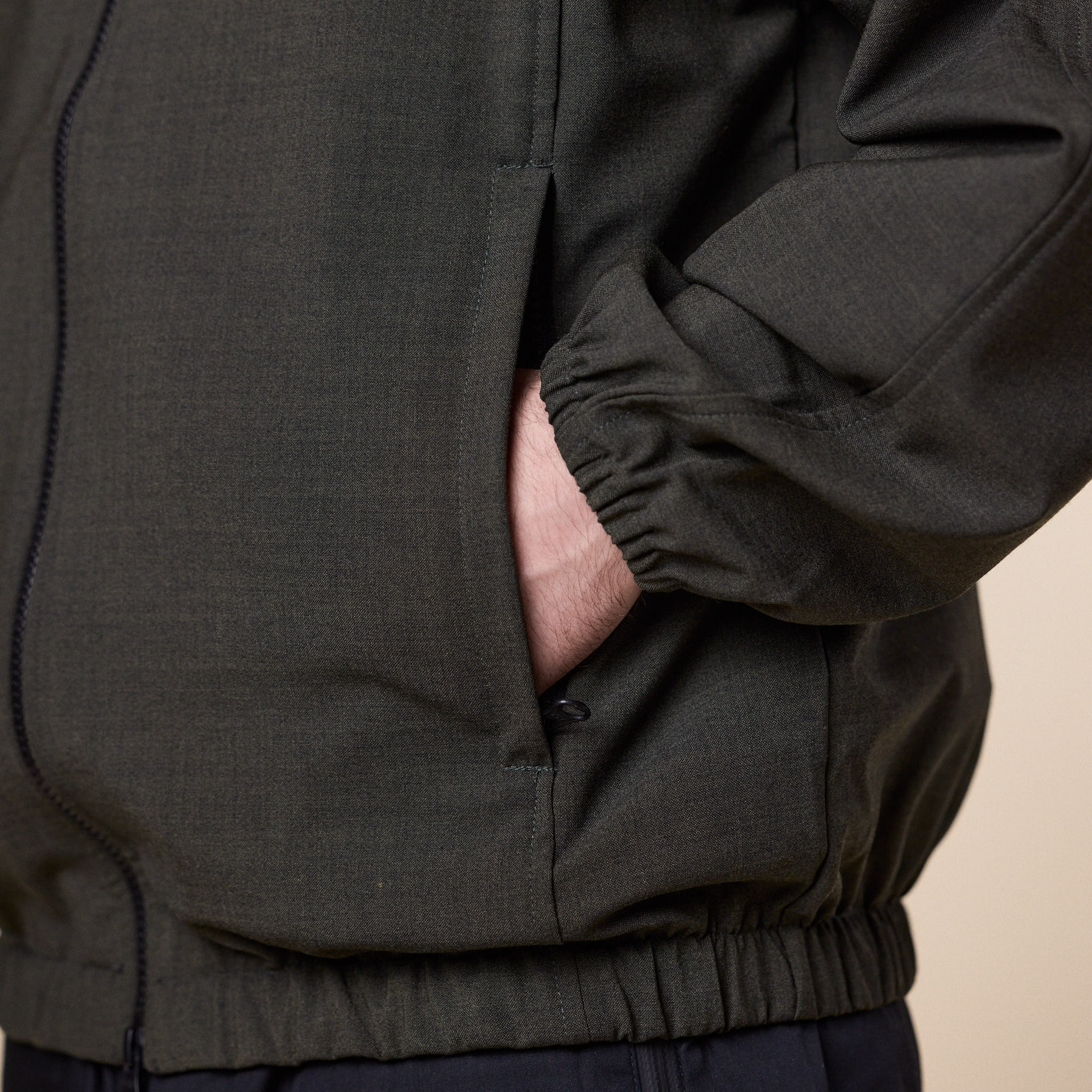 GR10K - Wool Race Track Top - Hidden Green