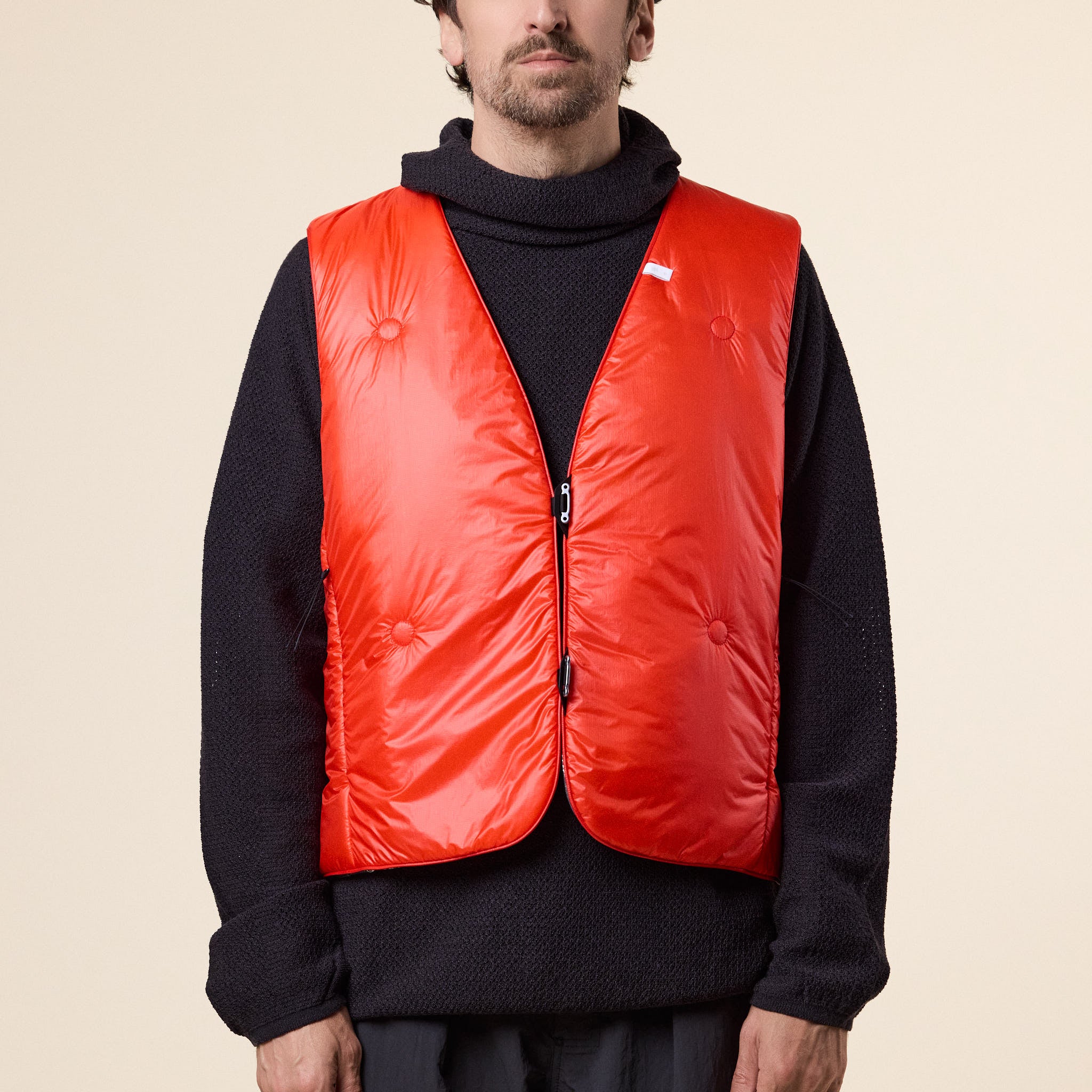 Goldwin 0 - Synthetic Insulated Vest - Scarlet