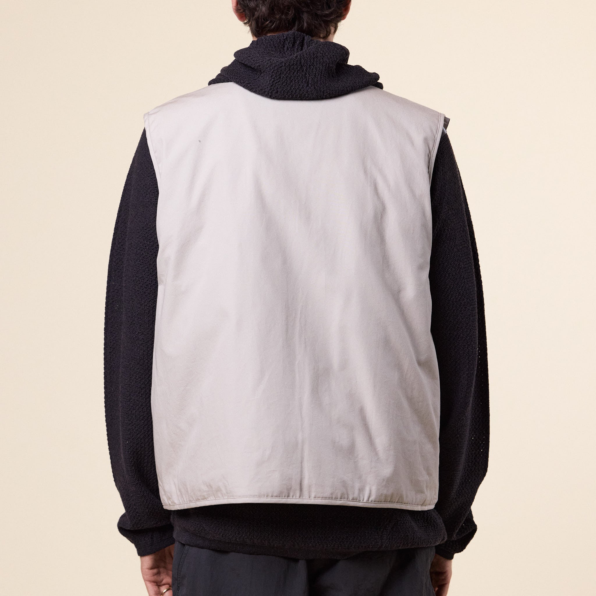 Goldwin 0 - Auxetic Air Inflated Vest - Moon Rock